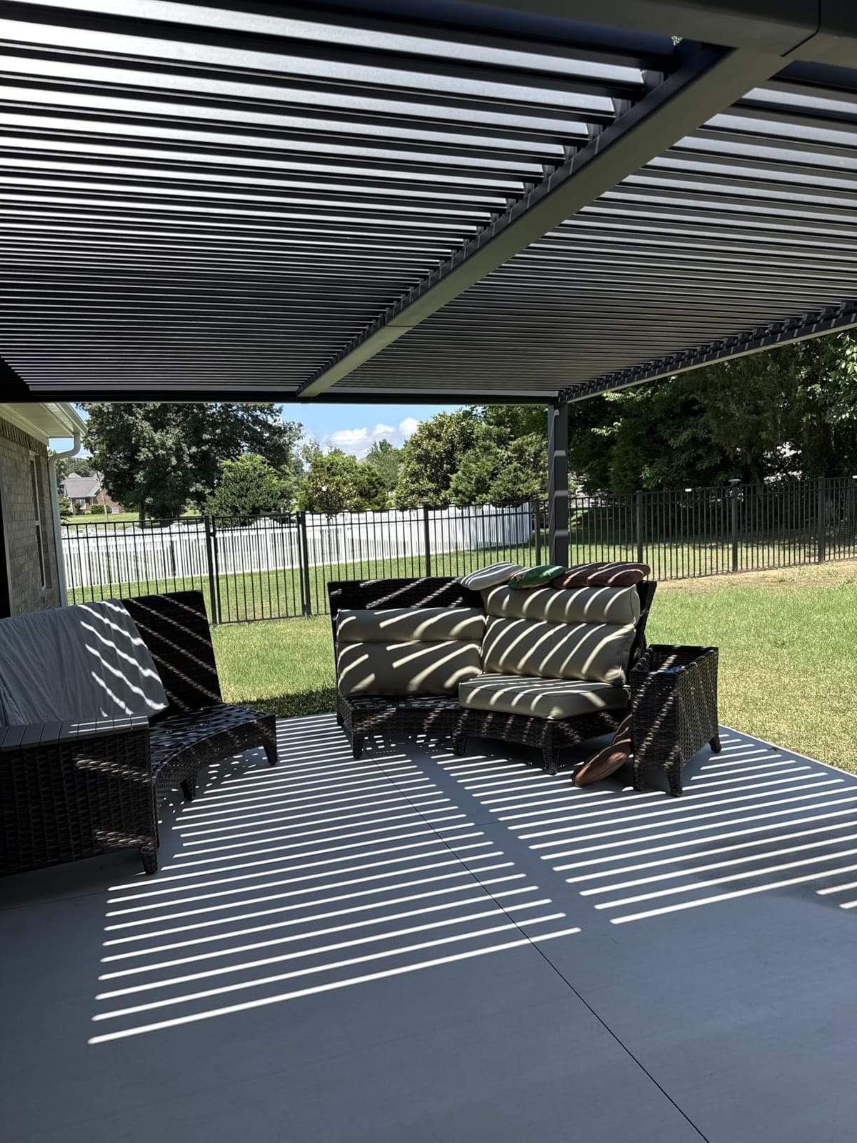 PURPLE LEAF Louvered Pergola 10' x 16' Aluminum Pergola w/Independent Roof | Built with thick aluminum posts for enhanced stability and reliable support, rated to withstand 70mph winds. customer photo 2