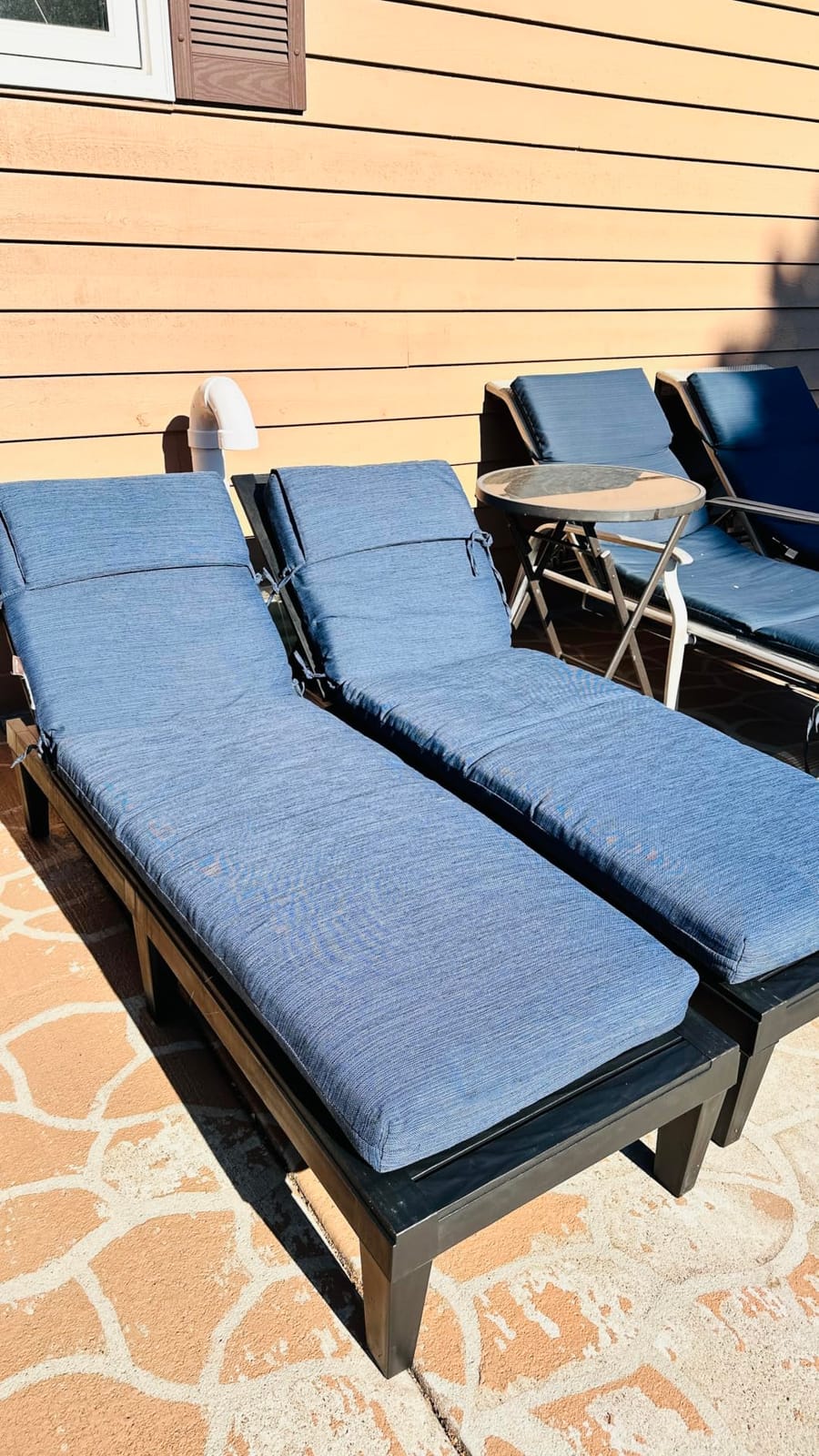 NUNU LAB Outdoor Chaise Lounge Chairs Set (Black, 2pcs) | 5-Positions Adjustable, HDPE Resin, All-Weather, Ideal for Patio, Garden, Poolside, Beach. Sunbathing Recliner, Tanning Chair customer photo 1