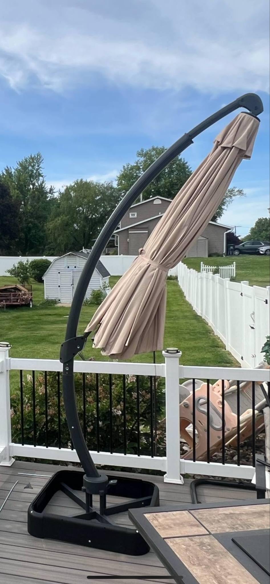 Aoxun 11 FT Cantilever Umbrella, Patio Large Aluminum Offset Umbrella Windproof with 360°Rotation, Heavy Duty Frame for Outdoor, Pool, Deck and Garden | Windproof round outdoor umbrella built with 8 sturdy ribs, perfect for pool, deck and garden outdoor shading customer photo 2