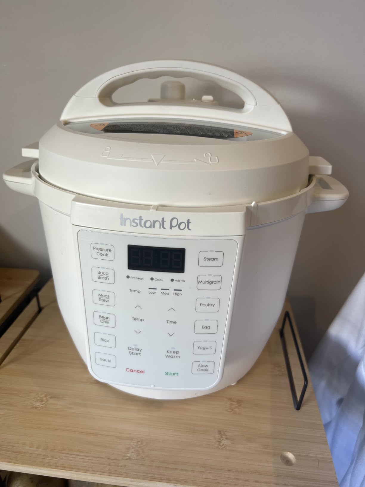 Instant Pot 4QT RIO Mini 7-in-1 Multi-Cooker, Pressure Cooker, Slow cook, Sauté, Steam, Rice Maker, Yogurt, & Warmer, Black, 4 Quarts customer photo 1