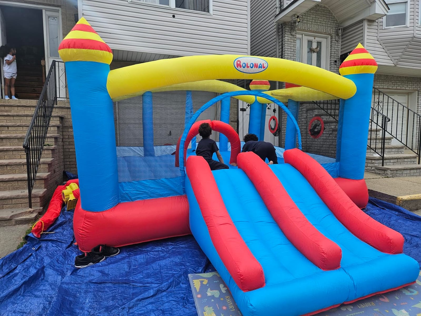 Big Inflatable Bounce House, Jumping Bouncy Castle for Kids, 18.7ft x 13ft, Outdoor Bouncer with Double Slide, Double Basketball Hoop, Fun Central Obstacle, Throw Ball Game, Reinforced Oxford Bounce Floor customer photo 2