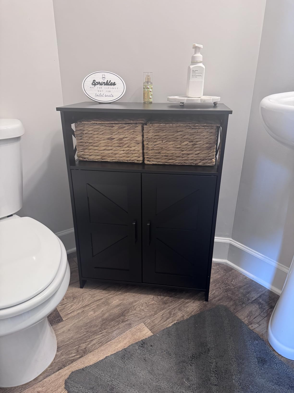 Homhedy Farmhouse Bathroom Storage Cabinet with 2 Doors, Toilet Paper Cabinet with Adjustable Shelf, Small Bathroom Cabinet for Kitchen/Laundry/Living Room, 11.8 x 23.6 x 31.5 Inches, White customer photo 2