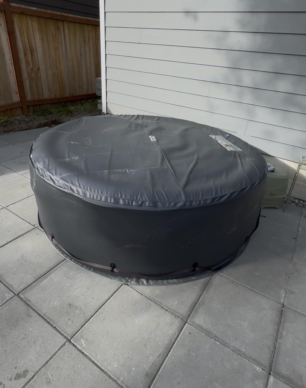 INTEX 28427EG PureSpa Bubble Massage Spa Set Outdoor Inflatable Portable Hot Tub, Includes Energy Efficient Spa Cover, Saltwater System Ready, 6 Person, 85in x 28in customer photo 2