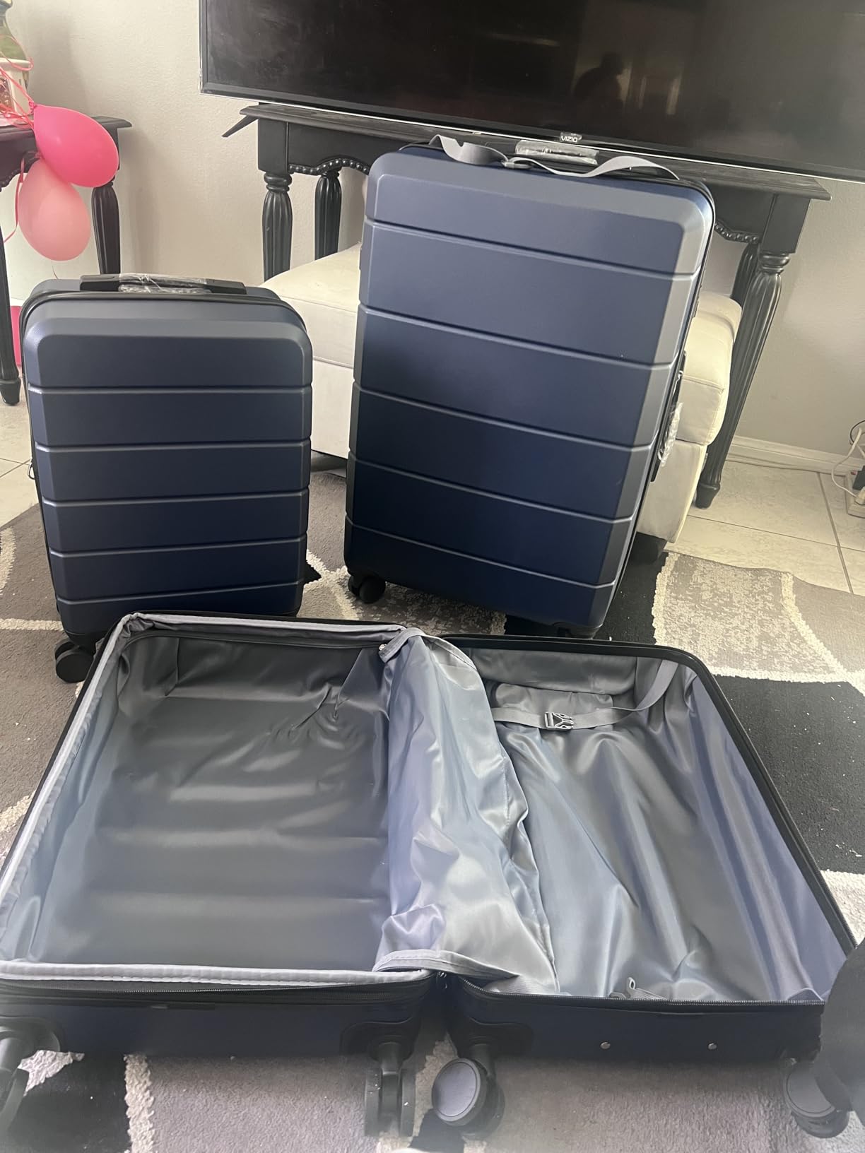 YOETEY Luggage Sets 3 Piece, Expandable Hardshell Suitcase with TSA Lock & Silent Spinner Wheels, Lightweight Hardside Travel Suitcase Set for International Trips (20/24/28 in, Black) customer photo 1