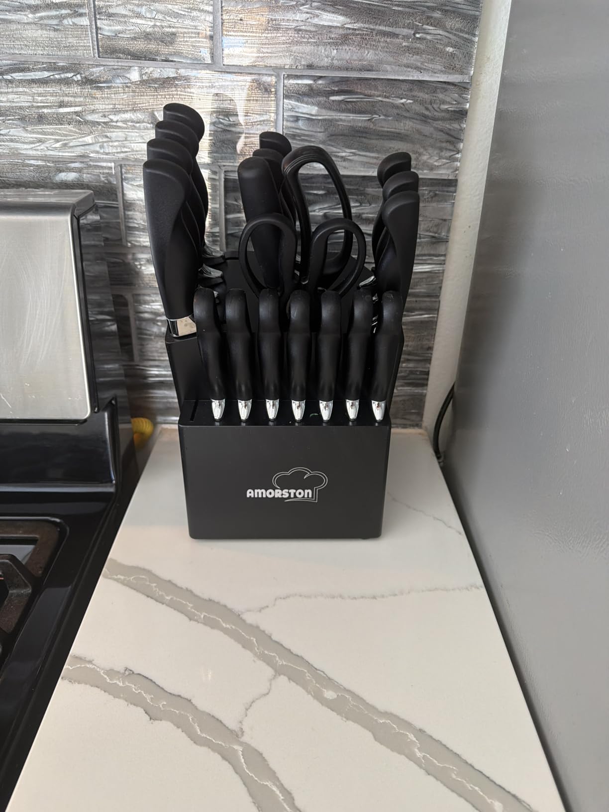Knife Set, Amorston 21 Pieces Kitchen Knife Set with Block and Sharpener, Ultra-Sharp Knives Set with Ergonomic Handles, Black German Stainless Steel Knife Block Set, Dishwasher Safe customer photo 1