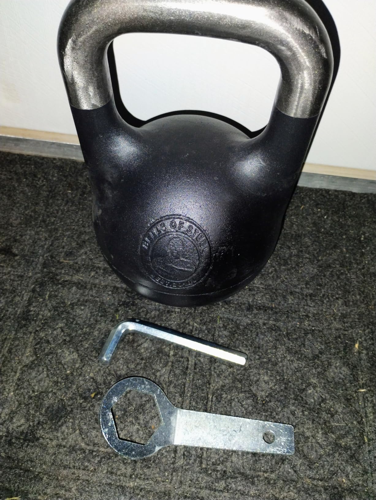 Adjustable Kettlebell 6-12kg [Bells of Steel] Kettle Bell Weight Set, Steel Shell, Internally-Loaded for Full Body Workouts, Competition Standard, 35mm Handle customer photo 1