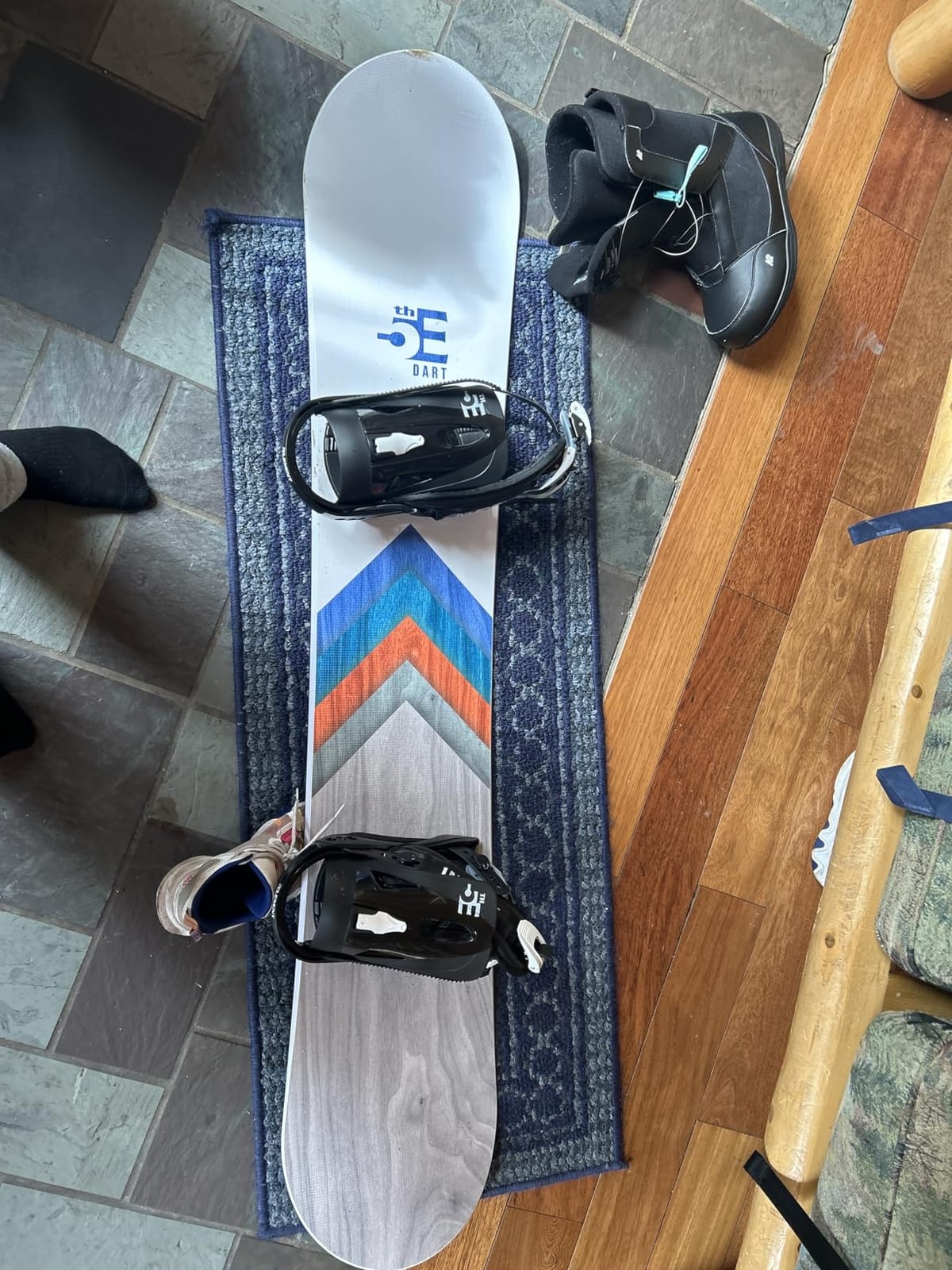 Men's Freestyle All-Mountain Twin Snowboard | Designed for Beginner and Intermediate Riders, Flex 2/10, Easy to Ride, Compatible with Most Bindings, Wide Sizes Available customer photo 2