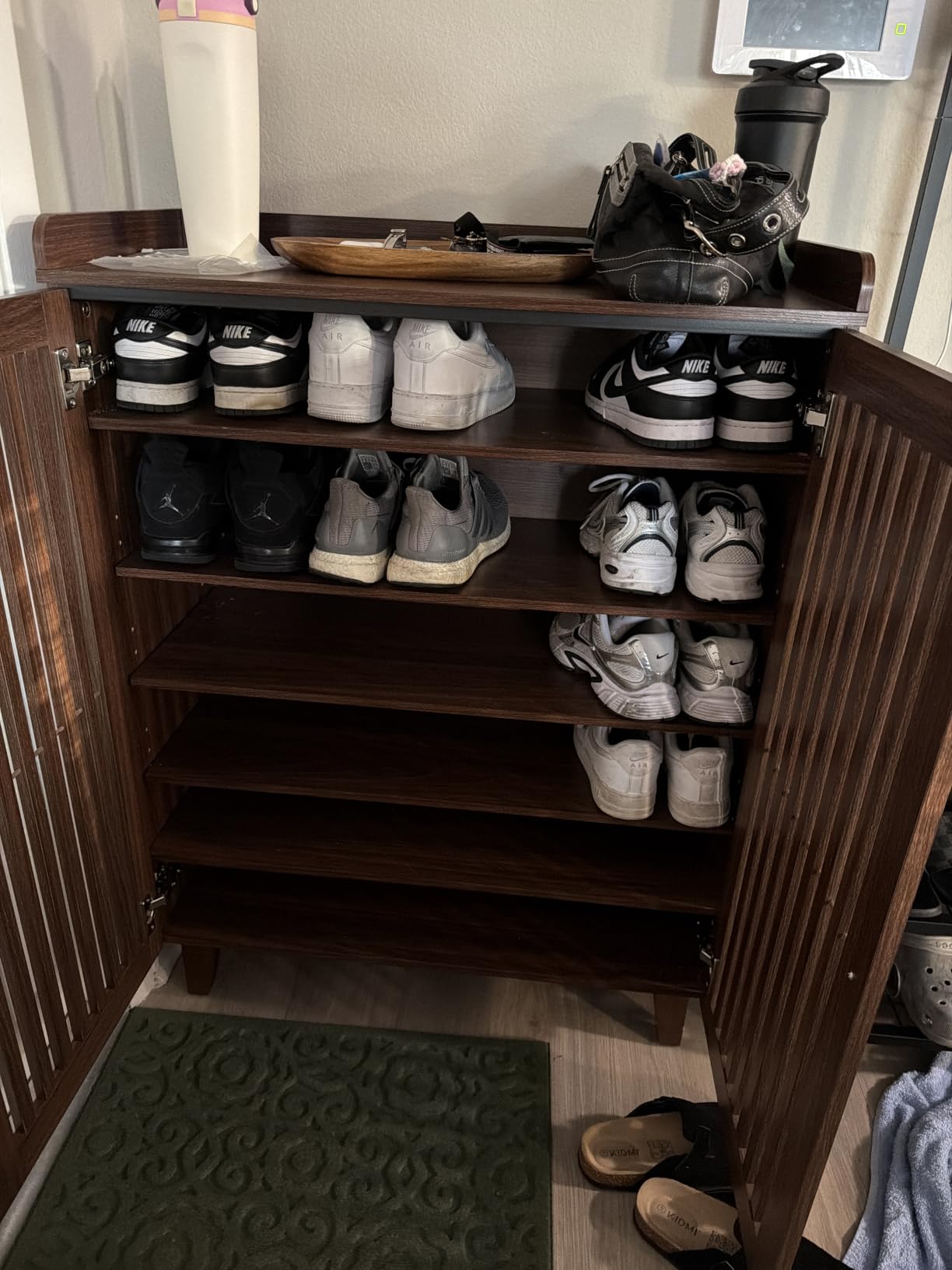 IRONCK Shoe Cabinet with Slatted Doors, 6-Tier Shoe Storage Cabinet, Walnut, Adjustable Shelves, Wooden Shoe Rack Organizer for Entryway, Hallway, Closet, Living Room customer photo 1