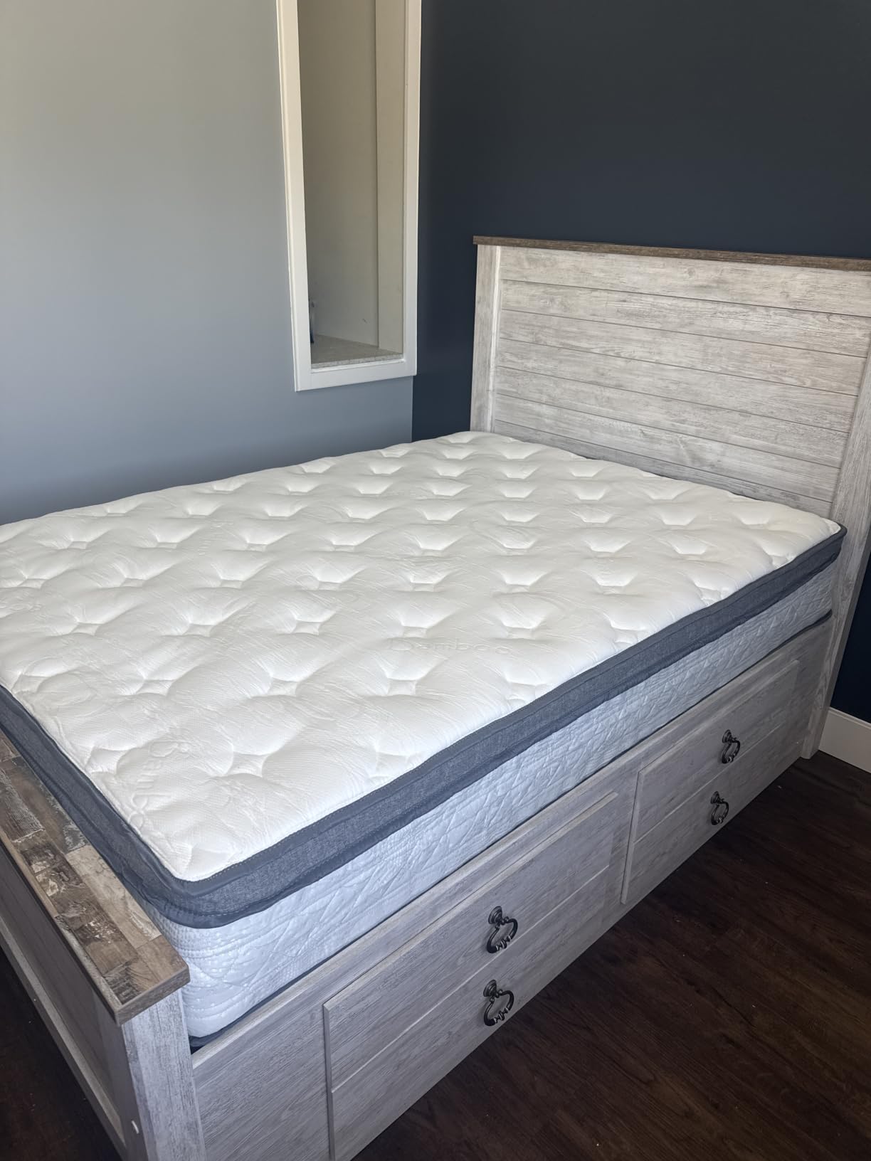 Queen Mattress, 12 Inch Cooling Hybrid Queen Size Mattress in a Box, Medium Firm with Gel Memory Foam & Pocket Coils, Motion Isolation, Pressure Relief, CertiPUR-US customer photo 2