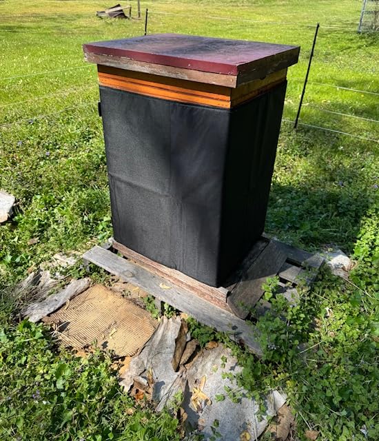 Winter Bee Hive Wrap for 8/10 Frame Hives, 2 Deep + 1 Medium Super | Adjustable insulated bee hive wrap with 600D Oxford, pearl-cotton and reflective lining customer photo 1