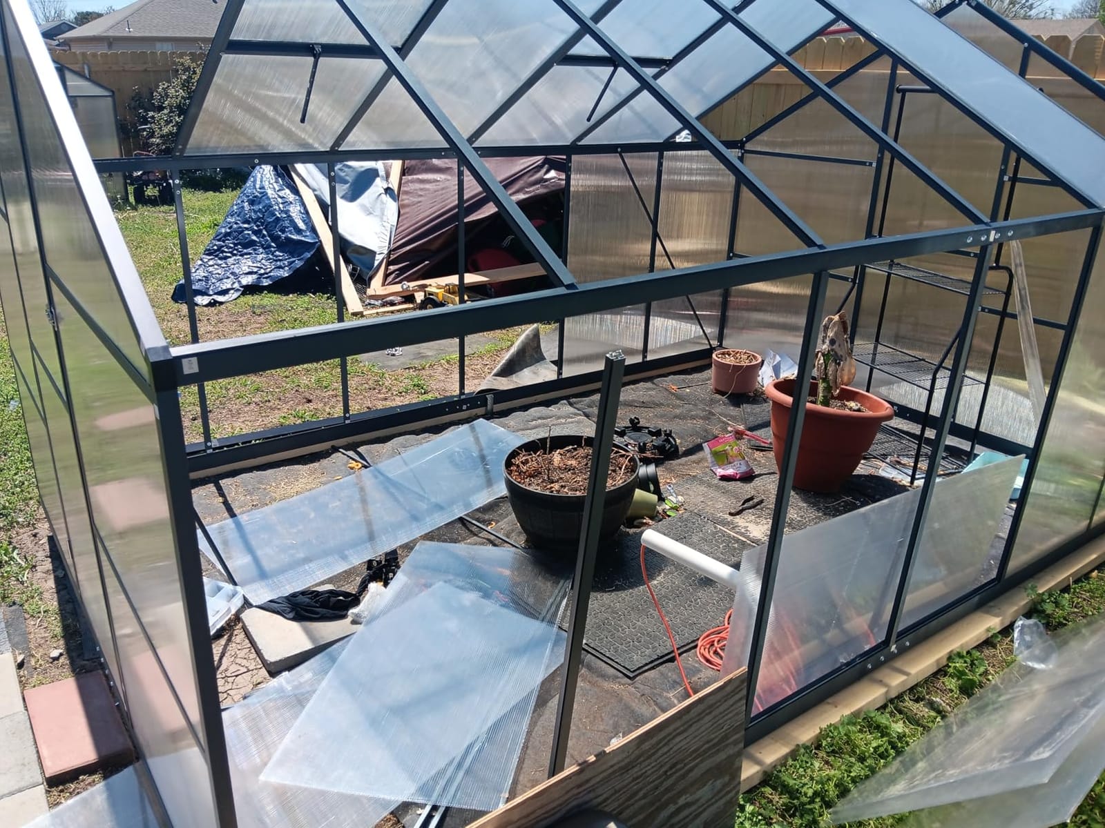 6x6FT Outdoor Polycarbonate Greenhouse with Roof Vent, Dark Gray customer photo 2
