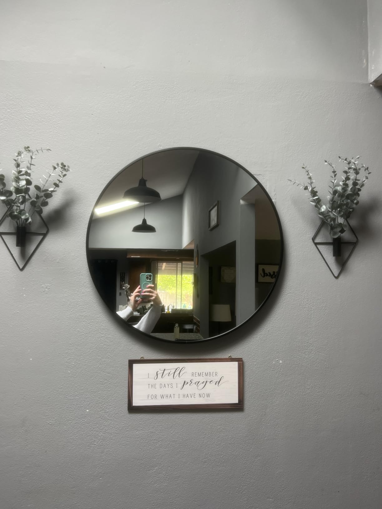Bathroom Mirror for Wall, 24 Inch Round Mirrors | Circle Vanity Mirror for Bathroom Bedroom Living Room Entryway, Anti-Rust, Tempered Glass, Hanging or Leaning customer photo 2