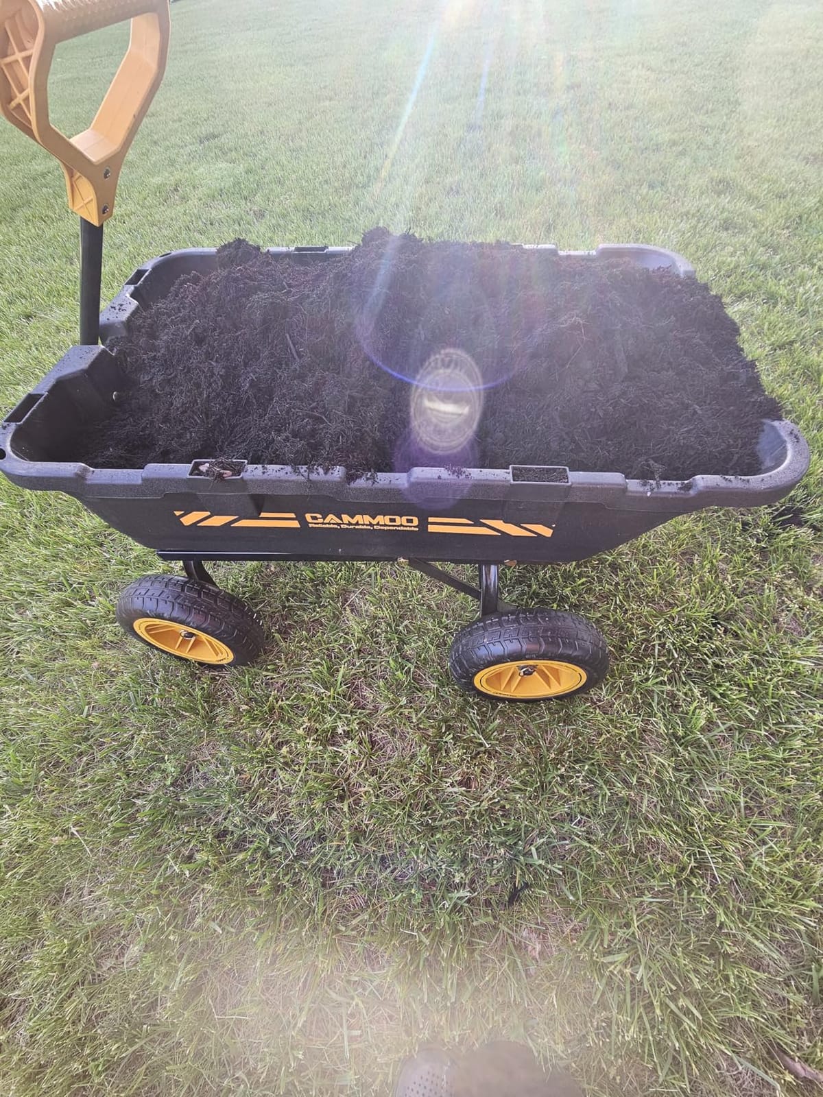 CAMMOO 10-in NO-Flat Tires 900lb Garden Dump Cart Wheelbarrow Garden Wagon | Black Garden Cart DIY Expandable Bed Holds over 4 Cu.Ft. Quick-Release Dumping Virgin Polypropylene-Not Recycled Material customer photo 1