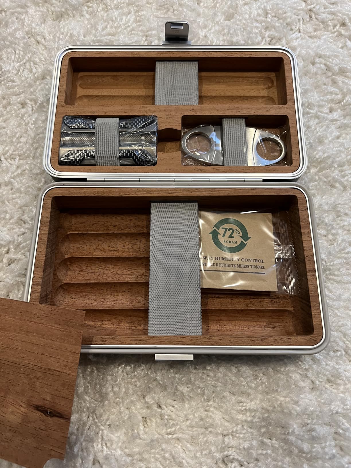 Flauno Travel Humidor Cigar Box, Cedar Wood Portable Cigar Case Men Gift | Aluminum Exterior With 72% Humidity Pack, Cigar Cutter, Cigar Holder, Cigar Punch, Cigar Lighter 3 in 1 for 7 Cigars Storage customer photo 1