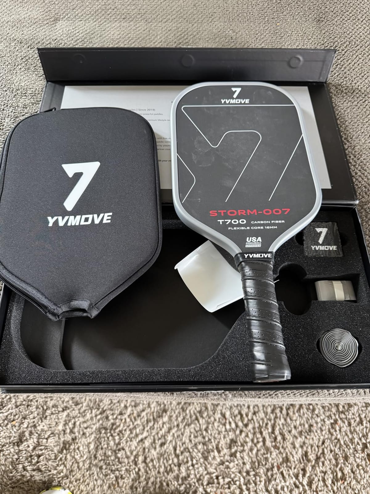YVmove 16mm Kevlar T700 Carbon Fiber Pickleball Paddle, USAPA Approved | Raw Carbon Texture for Exceptional Spin Explosive Power & Consistent Shot Performance with Thermoformed Uni-body Construction customer photo 1