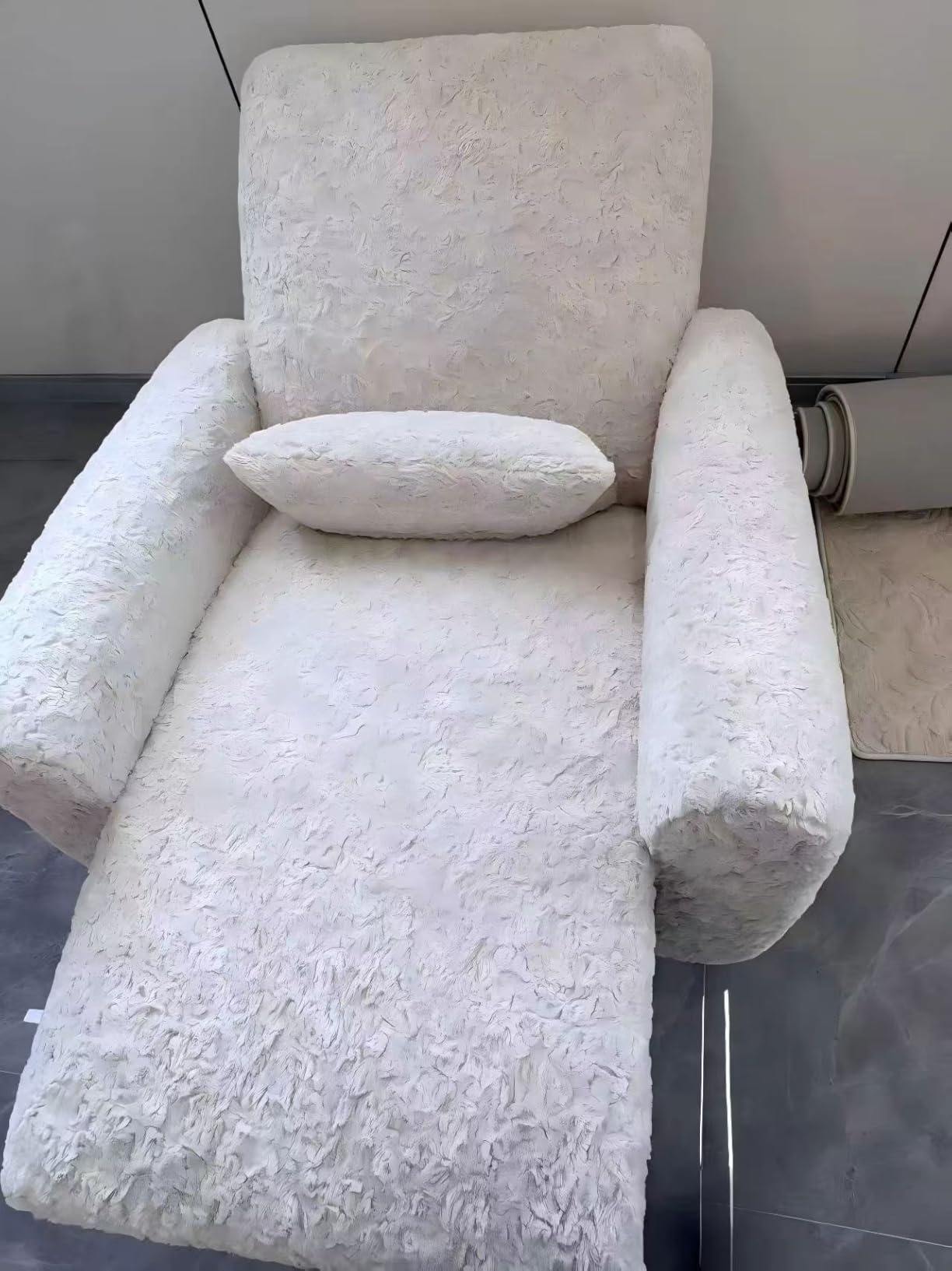 EONIX Zero Clearance RV Wall Hugger Power Recliner, 1-Seater, Beige | Electric Recliner with USB Ports, Independent back & footrest, Lay Flat, Infinite Position, Cup Holder & Side Pockets customer photo 1