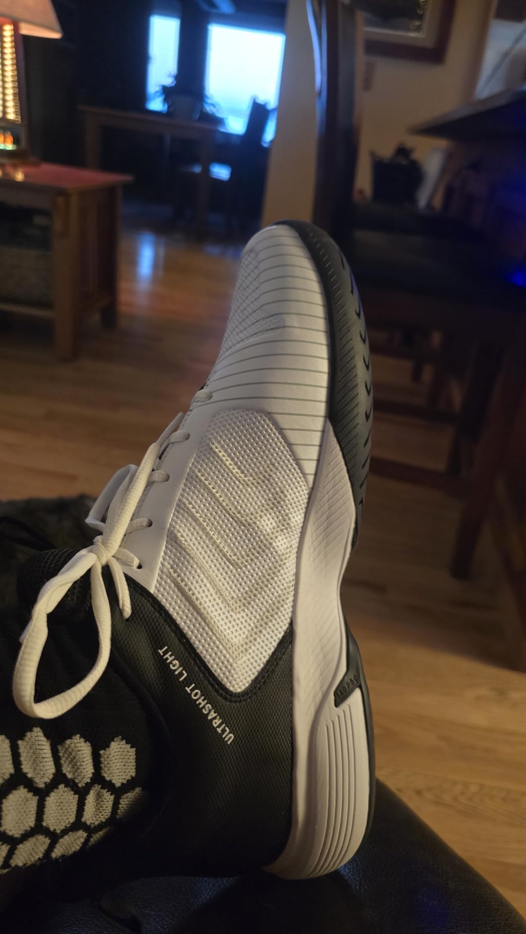 K-Swiss Men's Ultrashot Light Pickleball Tennis Court Shoes customer photo 2