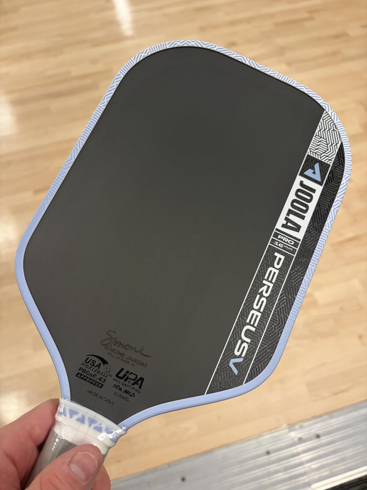 JOOLA Pro V Pickleball Paddle - 14mm/16mm - Raw Carbon Fiber Textured Surface - Enhanced Frame & Propulsion Core, USAPA & UPA-A Certified, NFC Chip Enabled, Premium Control & Lightweight Performance customer photo 2