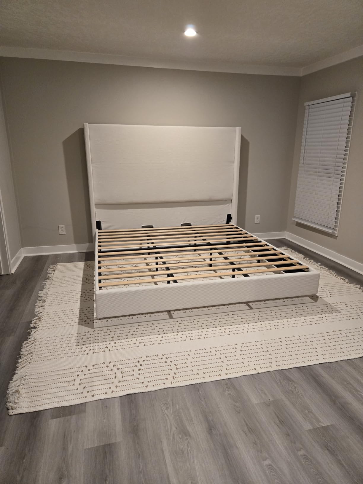 AMERLIFE King Upholstered Bed Frame with 65