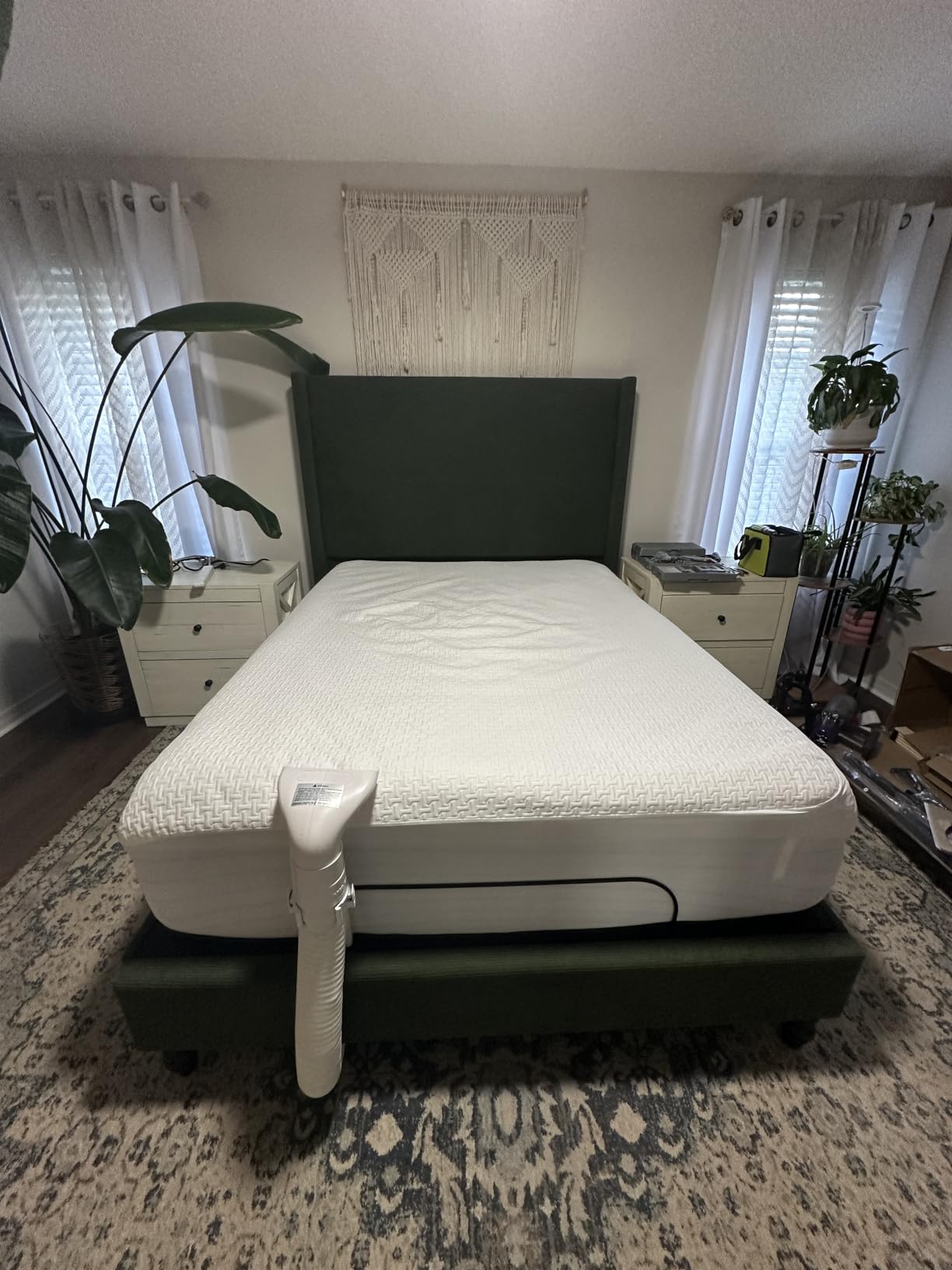 AMERLIFE King Upholstered Bed Frame with 65