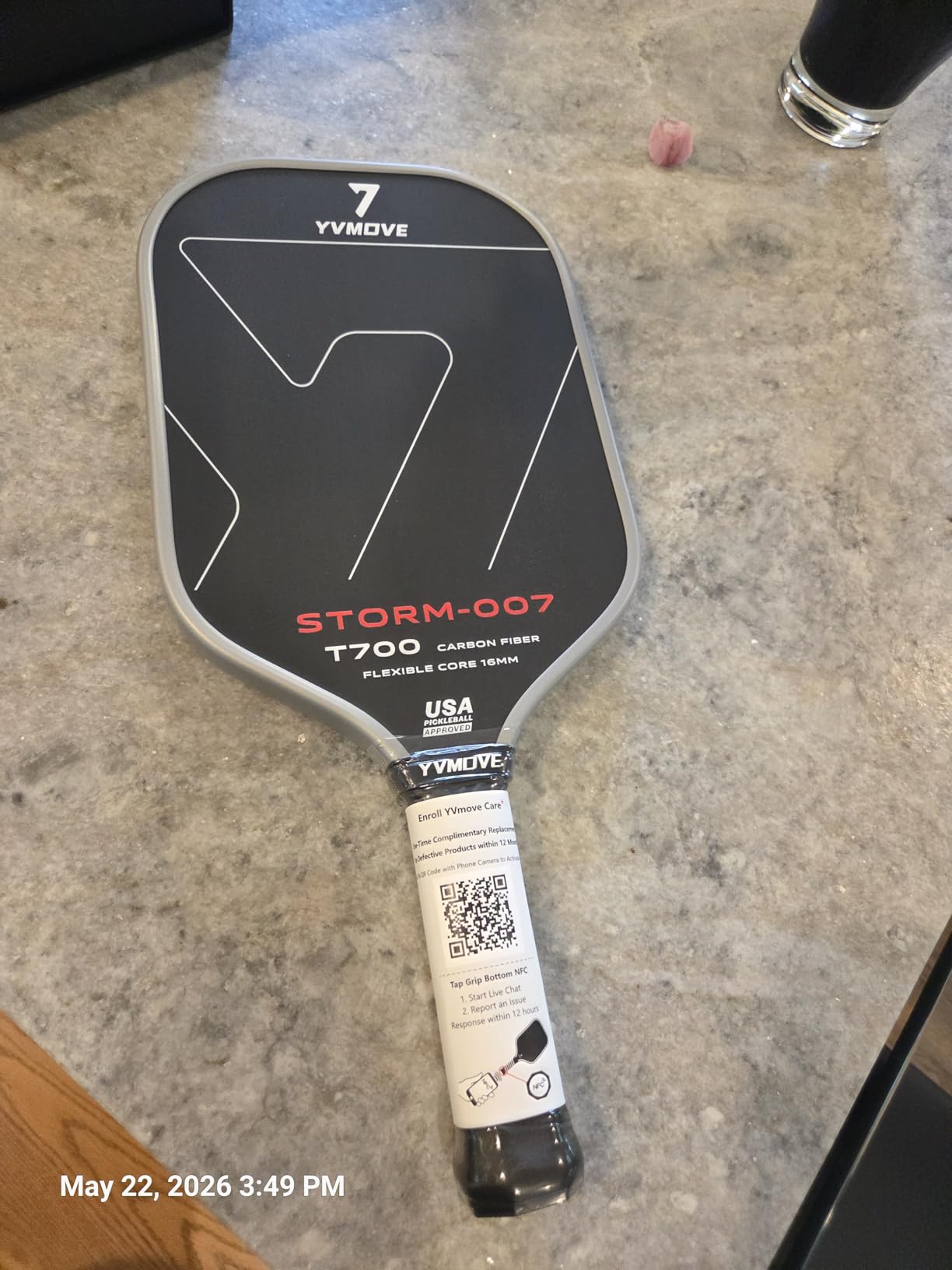 YVmove 16mm Kevlar T700 Carbon Fiber Pickleball Paddle, USAPA Approved | Raw Carbon Texture for Exceptional Spin Explosive Power & Consistent Shot Performance with Thermoformed Uni-body Construction customer photo 1