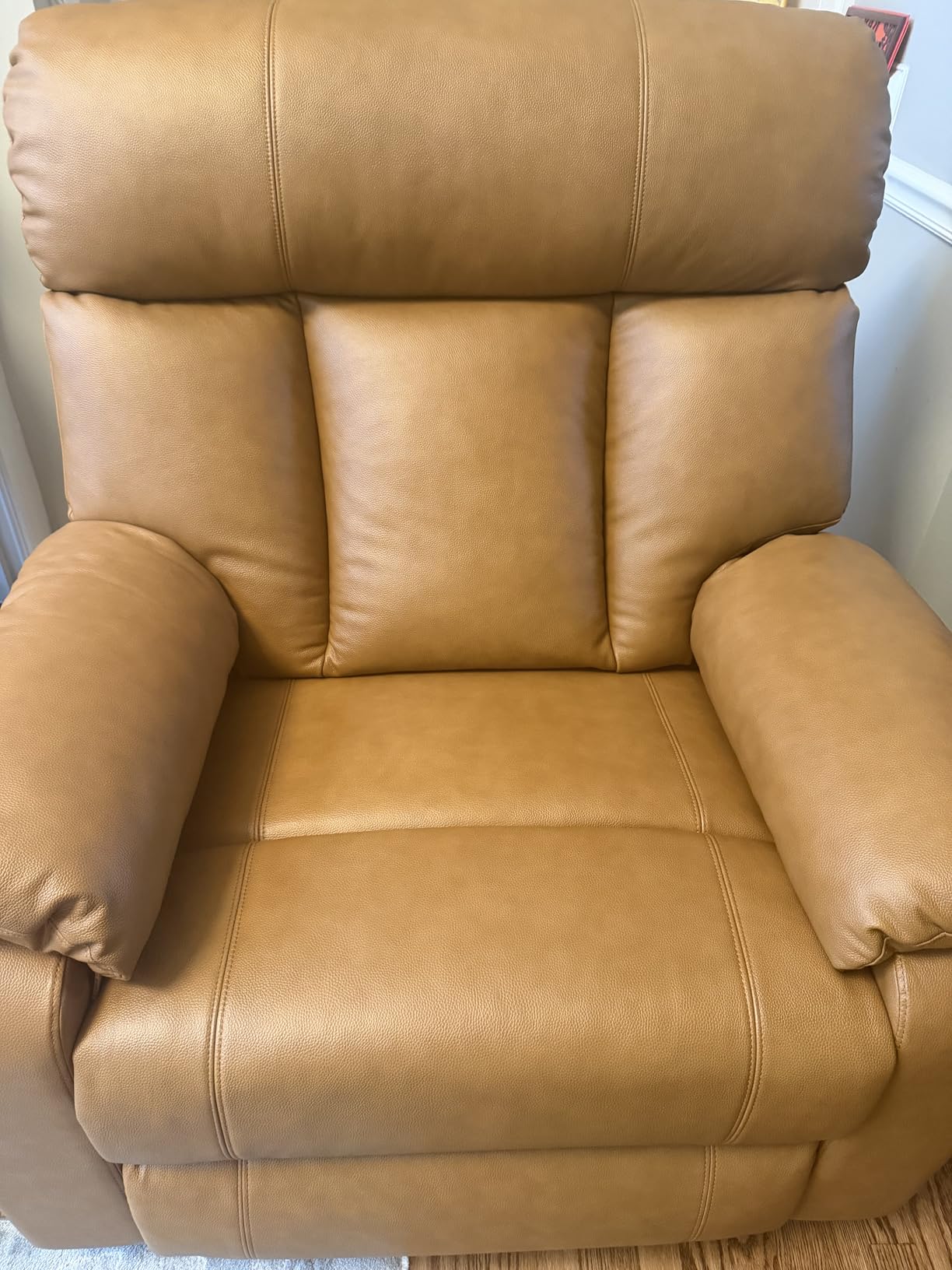 AEDI 450lbs Genuine Leather Ultra Oversized Power Recliner Chair, Camel | Extra-Wide Seat for Big and Tall Adults, Heavy Duty Sofa-Size Electric Recliner with Plush Comfort for Living Room customer photo 1