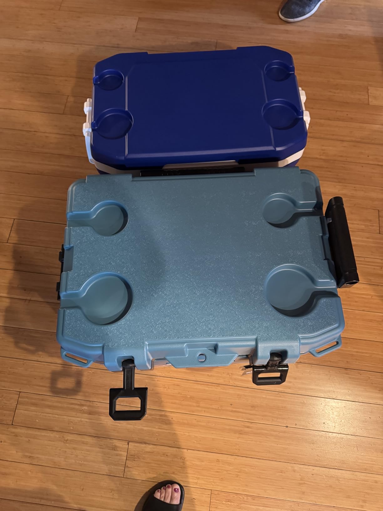 Igloo Trailmate 52Qt Wheeled Cooler, Insulated Hard Shell Ice Chest, Sportsman customer photo 2