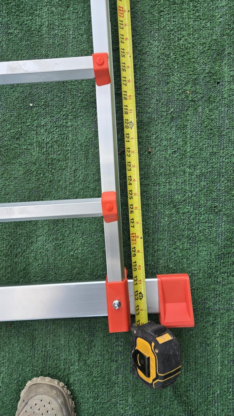 Soctone Ladder, A Frame Extension Ladder, Multi Position with Stabilizer Bar, 330 lbs Weight Rating Telescoping Ladder for Household or Outdoor Work, 17.5 Ft, Orange customer photo 1