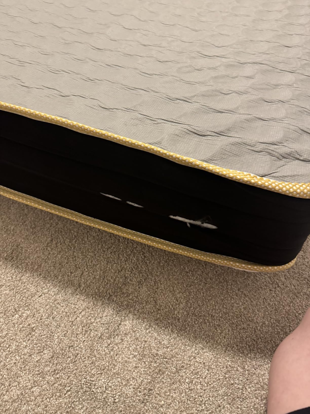 LETMOON Luxury Twin Mattress 8 Inch, Hotel Level Hybrid Twin Size Bed in a Box, Gel Memory Foam & 7-Zone Ergonomics Targeted Support, CertiPUR-US Mattress for Kids, Teens, Singles, Bunk Beds & Dorms customer photo 2