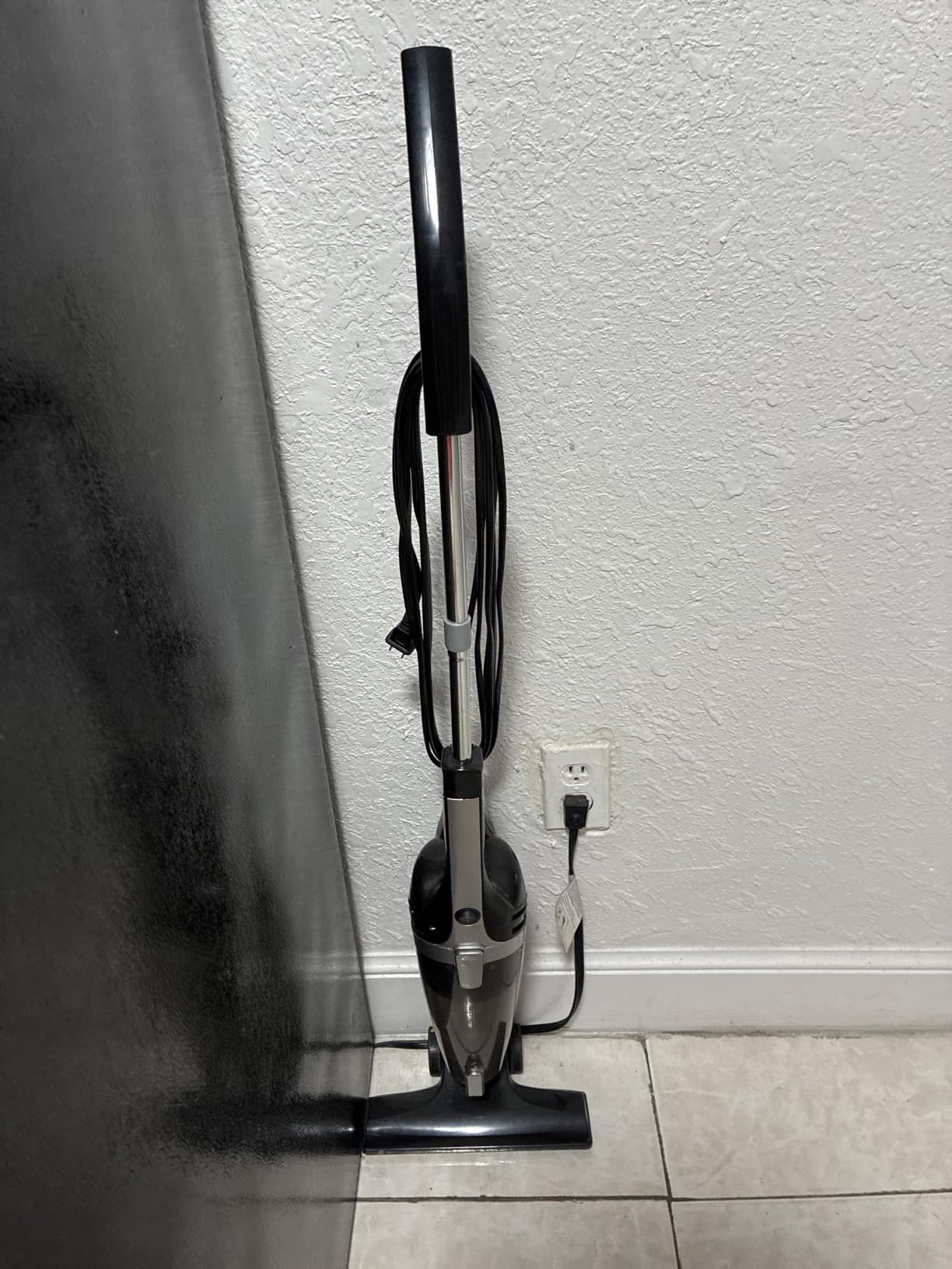 Corded Stick Vacuum Cleaners for Home, 20Kpa Powerful Suction Stick Vacuum with 16Ft Cord, 2 in 1 Lightweight Handheld Vacuum Cleaner for Hardwood Floor Pet Hair customer photo 1
