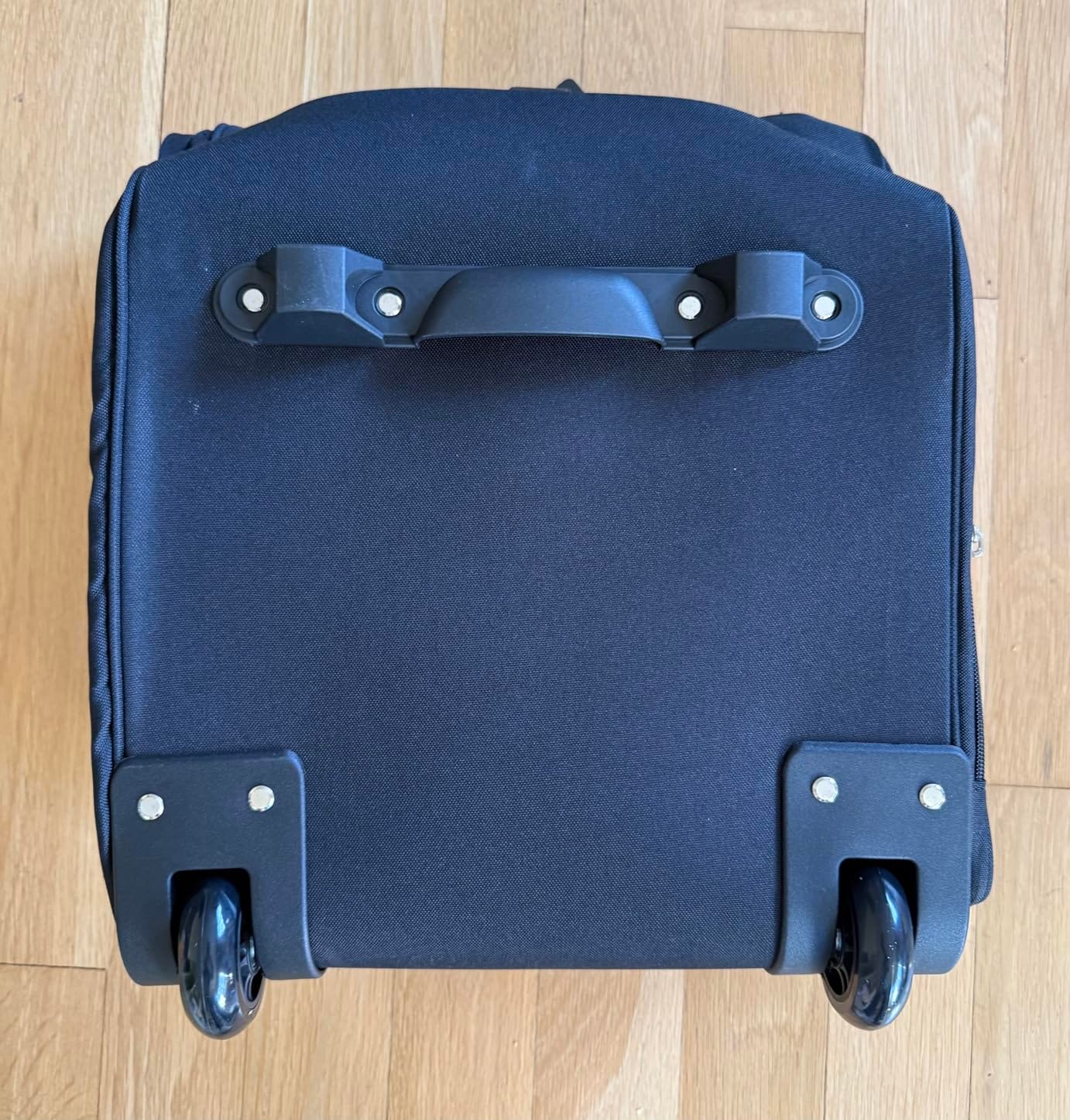 Fanwoli 120L Foldable Rolling Duffel Bag With Wheels, Clean Clothes Pocket customer photo 1