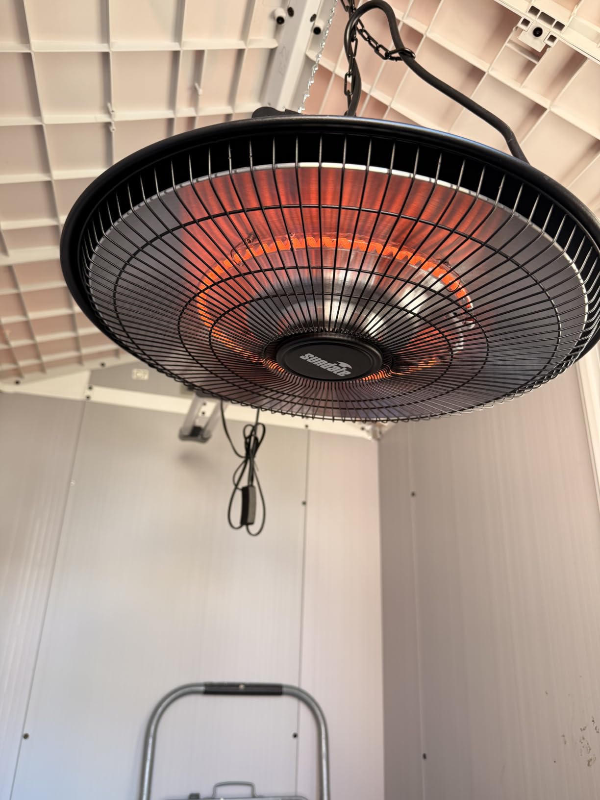 Hanging Heater, 1500W Outdoor Electric Patio Ceiling Heater with Remote Control, Infrared for Courtyard, Garage, Patio, Overheat & Tip-Over Protection, Waterproof, Black customer photo 2