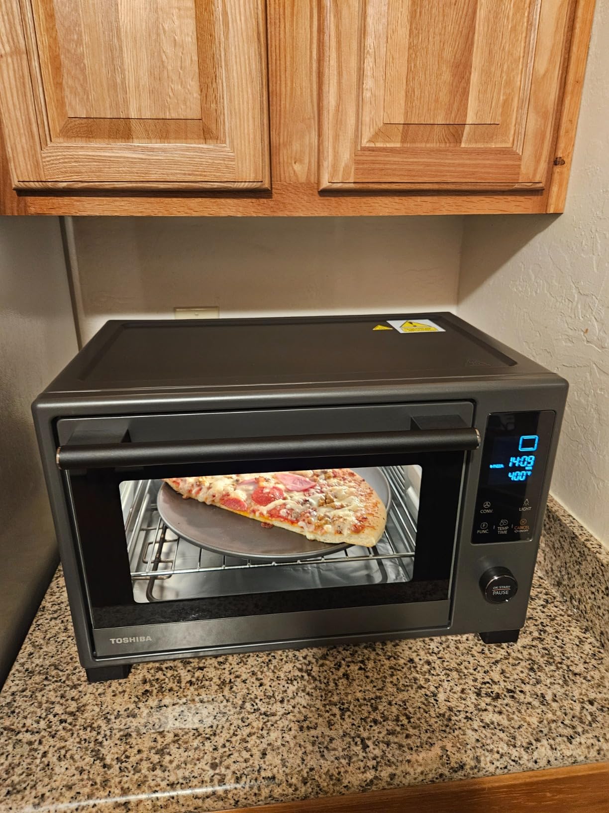 TOSHIBA 10-in-1 Convection Toaster Oven, 6-Slice Countertop Oven, 1500W | Bake, Broil, Rotisserie & Pizza Functions, LCD Knob Controls, 6 Accessories, with Toast, 1500W, Black Stainless Steel customer photo 1