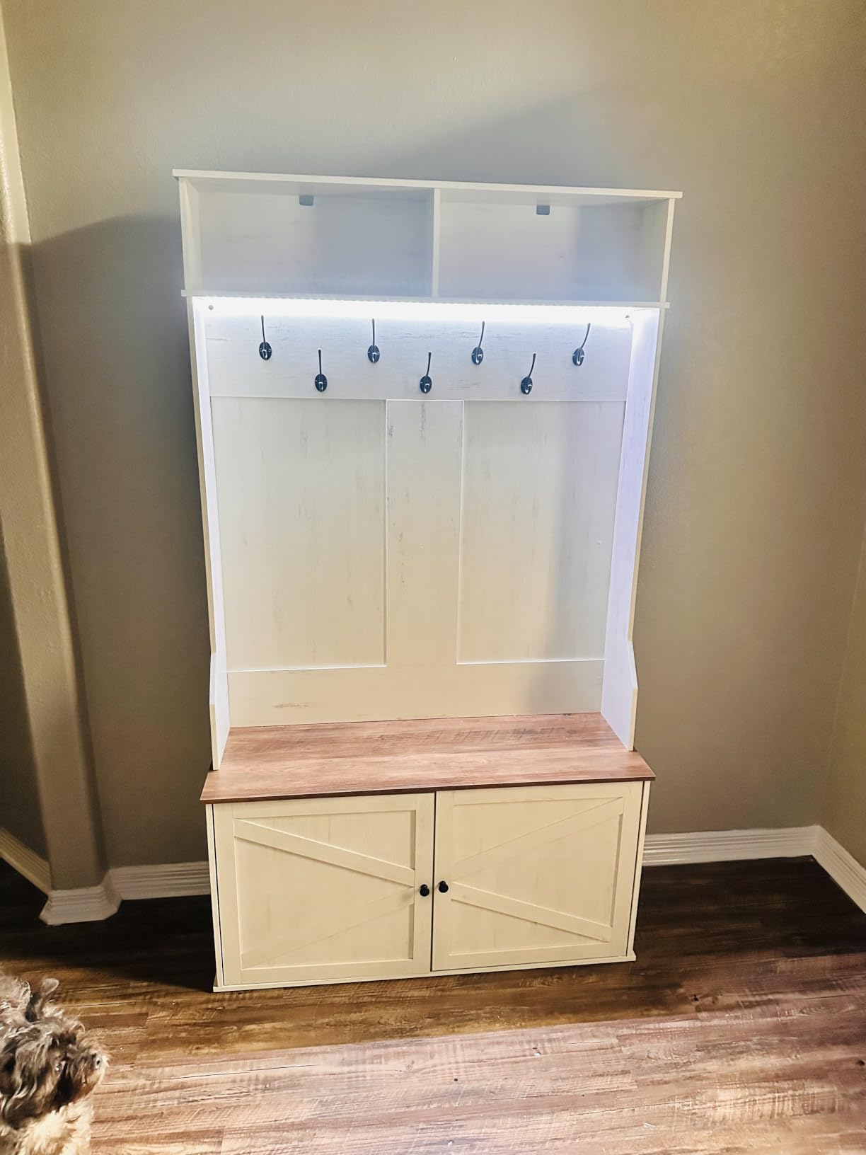VASAGLE 5-in-1 Hall Tree with Bench and Shoe Storage, Adjustable LED Light, Coat Rack, 7 Double Hooks, Farmhouse Entryway Furniture, Rustic White, HAINS Collection customer photo 2