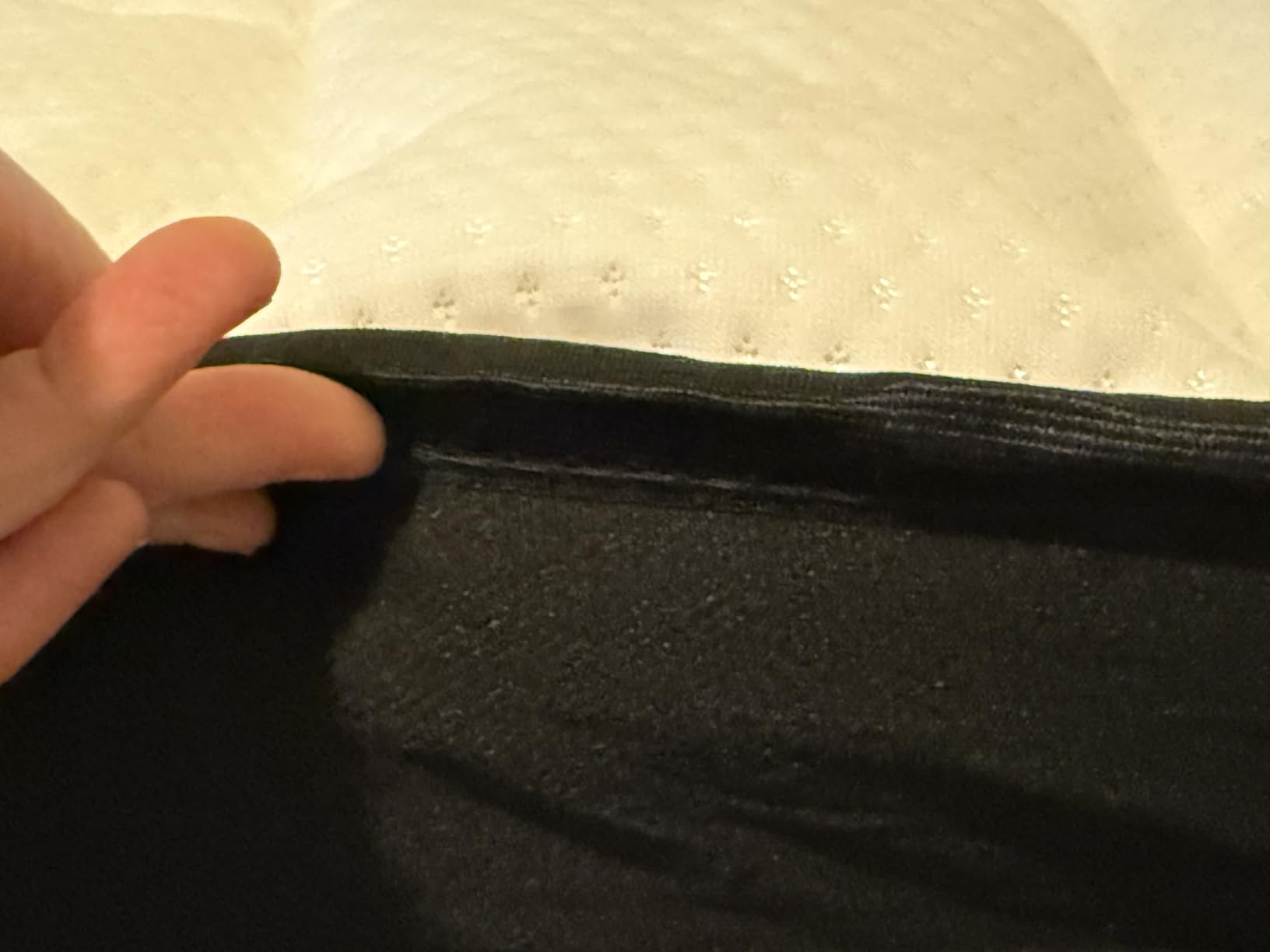 LETMOON 8 Inch Hybrid Twin Mattress in a Box, Medium Firm Pocket Spring | Medium firm 8-inch twin mattress for bunk beds & kids rooms, offering motion isolation & ergonomic back support. customer photo 1