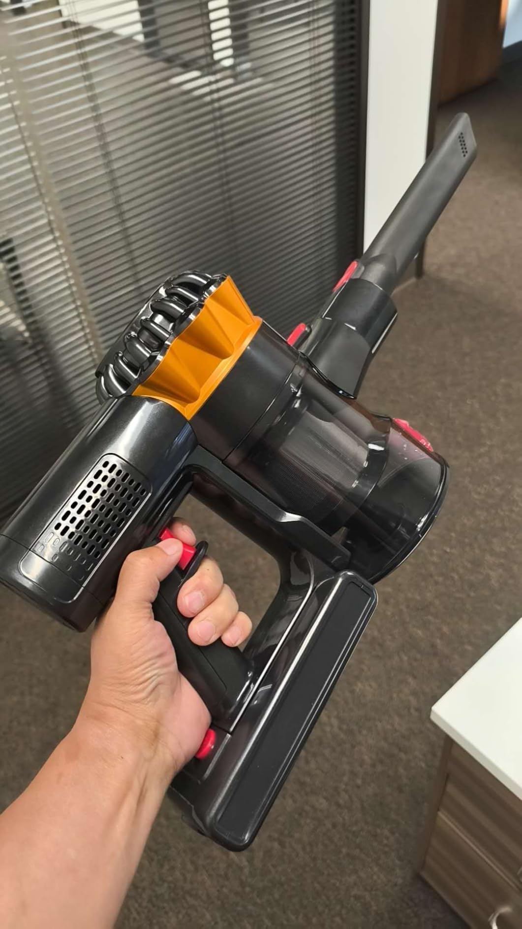 Cordless Vacuum Cleaner, 550W 45KPA 65Mins Vacuum Cleaners for Home, Stick Vacuum with Self-Standing, Touch Screen, Anti-Tangle Brush, 8-in-1 Lightweight Wireless Vacuum for Pet Hair Carpet Hard Floors customer photo 2