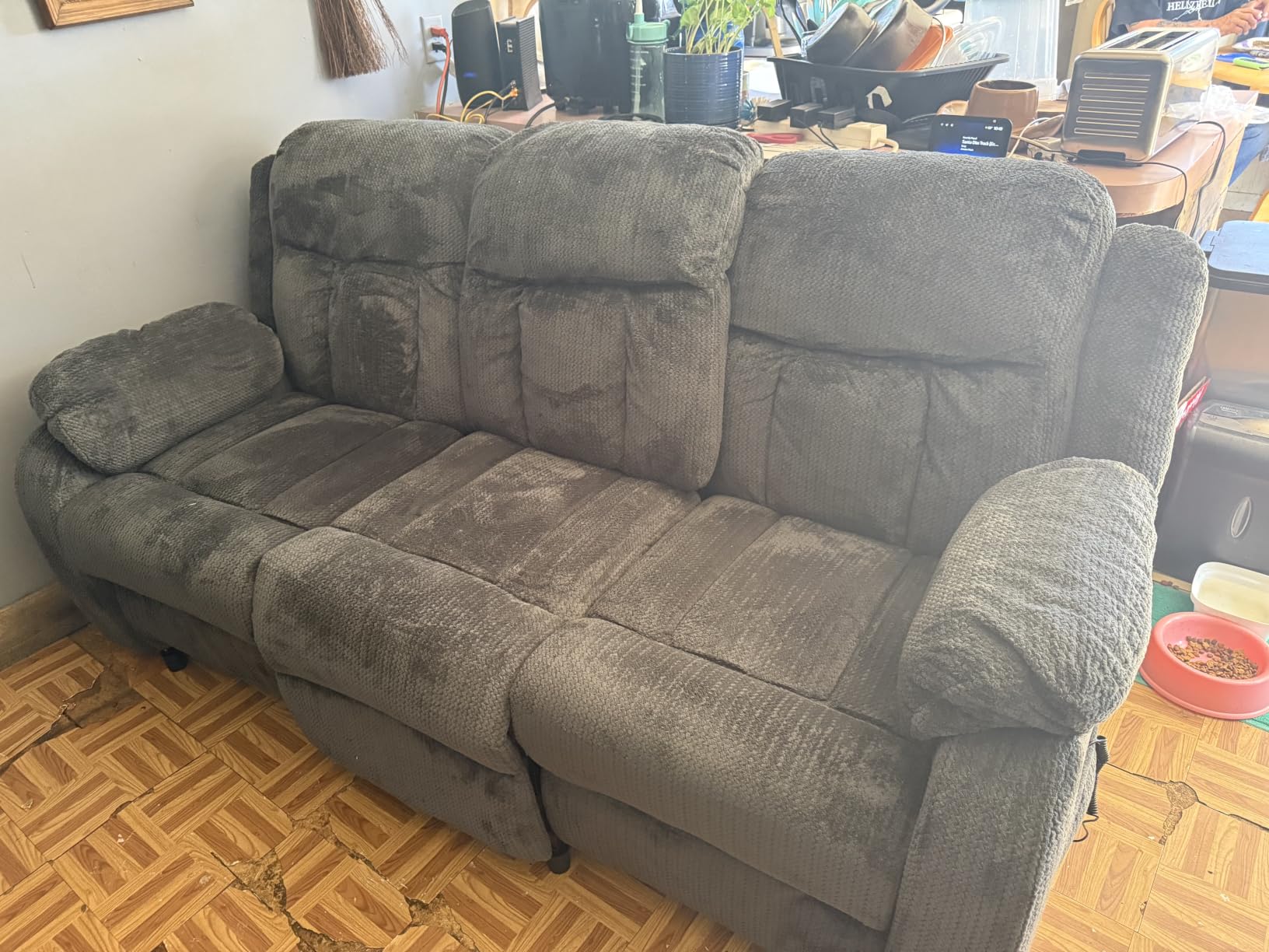 Jocisland 3-Seater Power Reclining Sofa, Electric Recliner Couch with Dual Wingback Design, Side Storage Pockets, Plush Fabric Upholstery, 160 Degree Reclining Living Room Furniture, Dark Gray customer photo 1