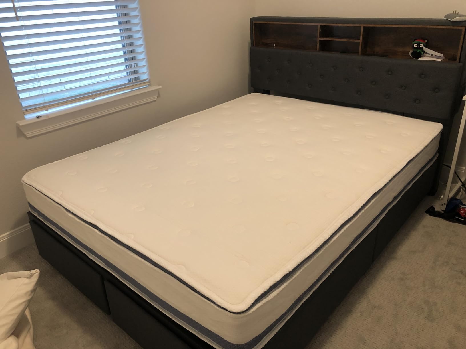 Soft Plush Queen Mattress 12 Inch Hybrid Mattress in a Box for Side Sleeper | Pocketed Springs and Gel Memory Foam, Pressure Relief for Side Sleepers, CertiPUR-US, 365-Night Trial customer photo 1