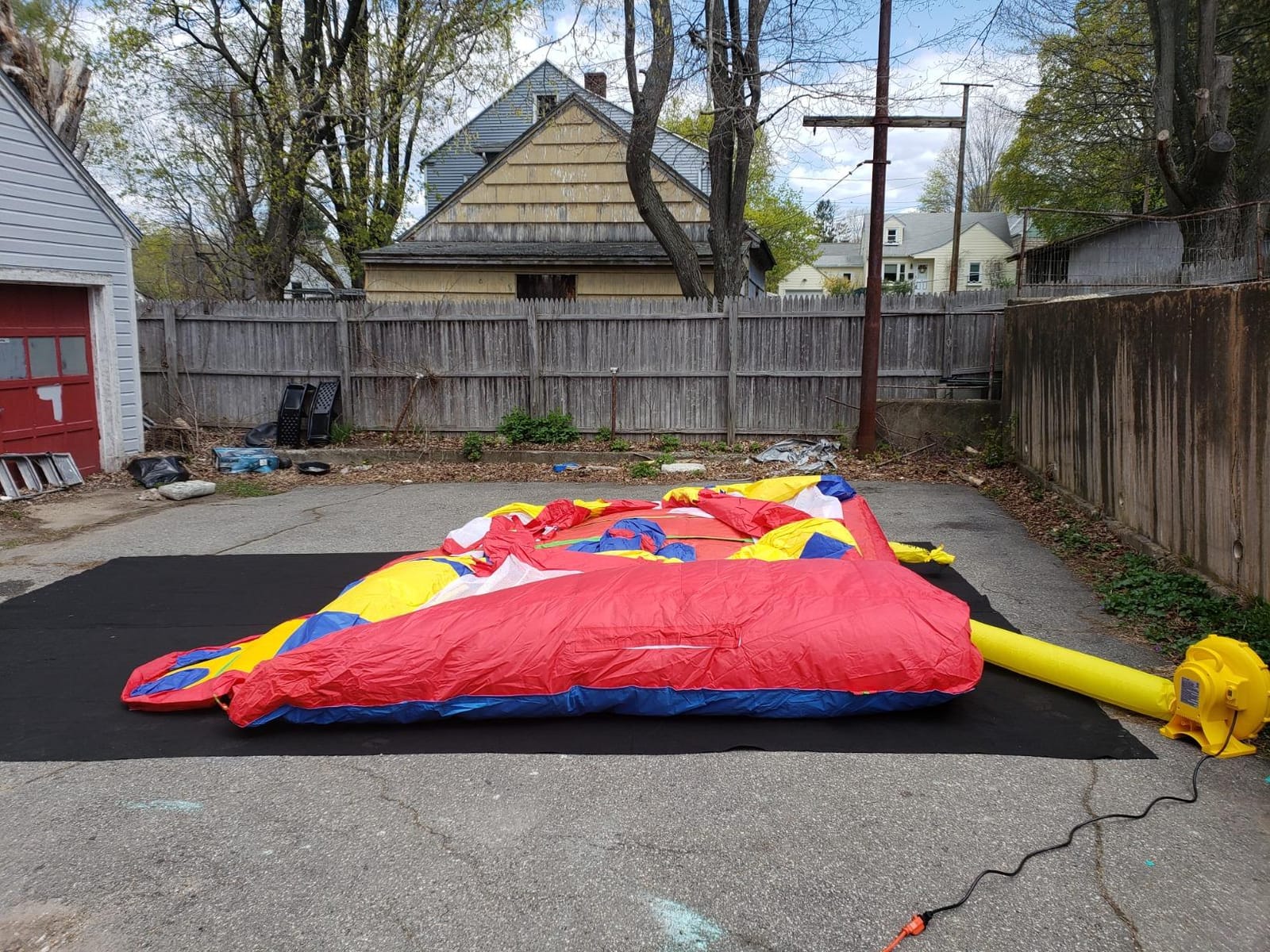 Bounce House for Kids 3-8, 21.3'x9.2'x7.9' Inflatable Obstacle Course | Large Bouncy Castle with Dual Slide, Crawl Tunnels, Obstacle, Climbing, Jumping Area, 750w Blower for Outdoor Backyard Party customer photo 1