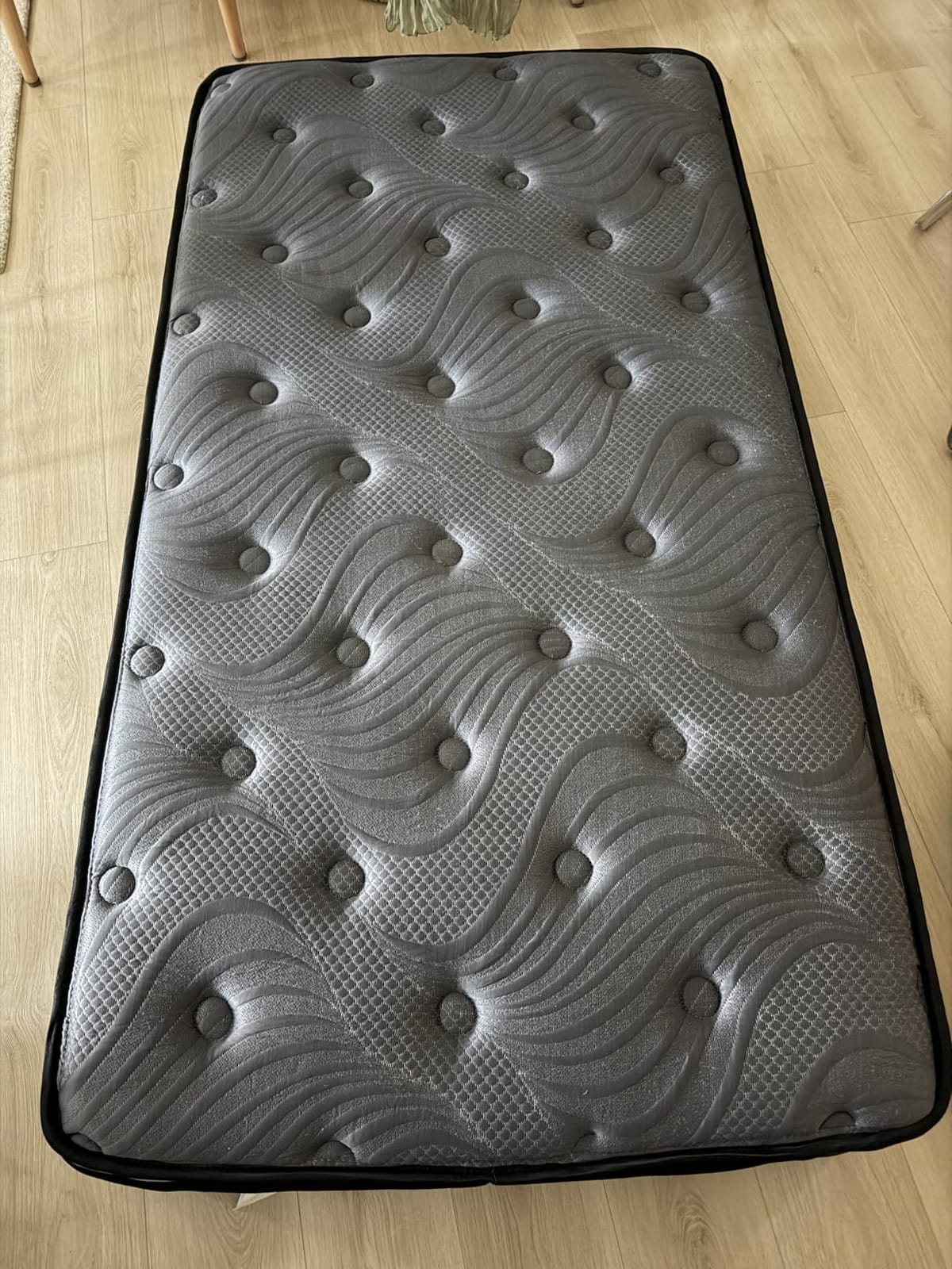 Extra Firm Queen Mattress 14 inch, Cooling Hybrid Queen Mattress in a Box | Hotel-Collection 5-Zoned Support for Spinal Alignment & Back Pain Relief, Fiberglass-Free & CertiPUR-US, 365-Night Trial customer photo 2