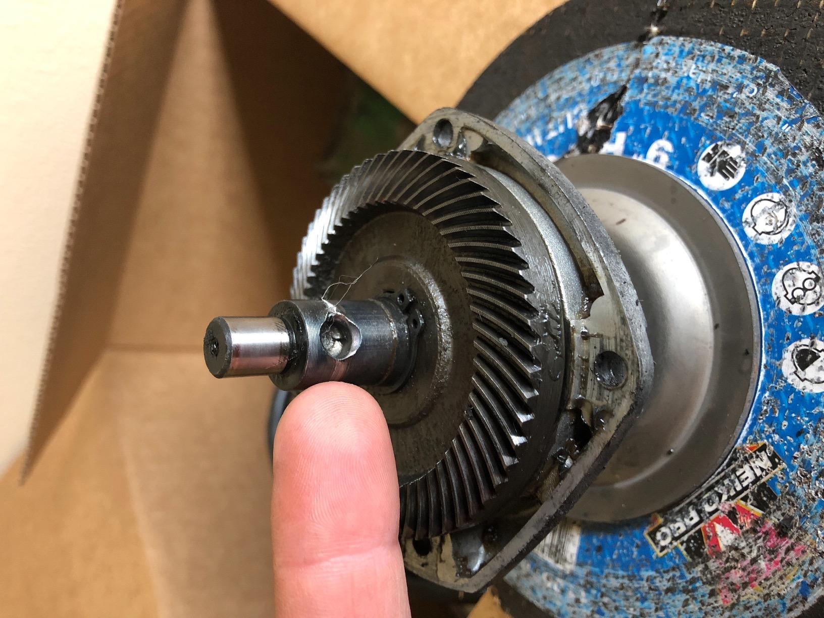 Makita GA7911 Angle Sander, with AC/DC Switch customer photo 1