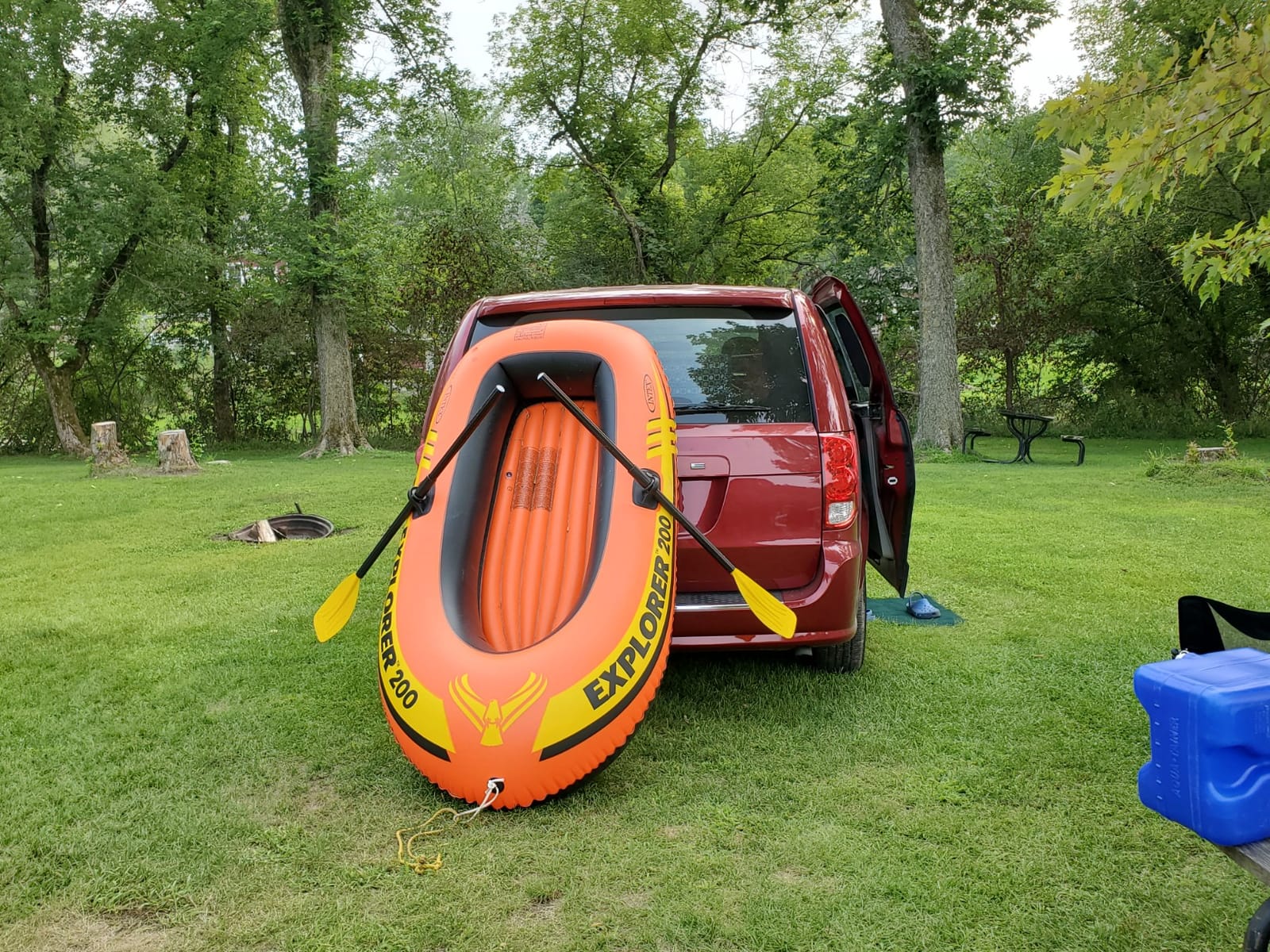 INTEX Explorer Compact Inflatable Boat Series: Dual Air Chambers – Welded Oar Locks – Grab Handles – Bow Rope – Sporty Design customer photo 1