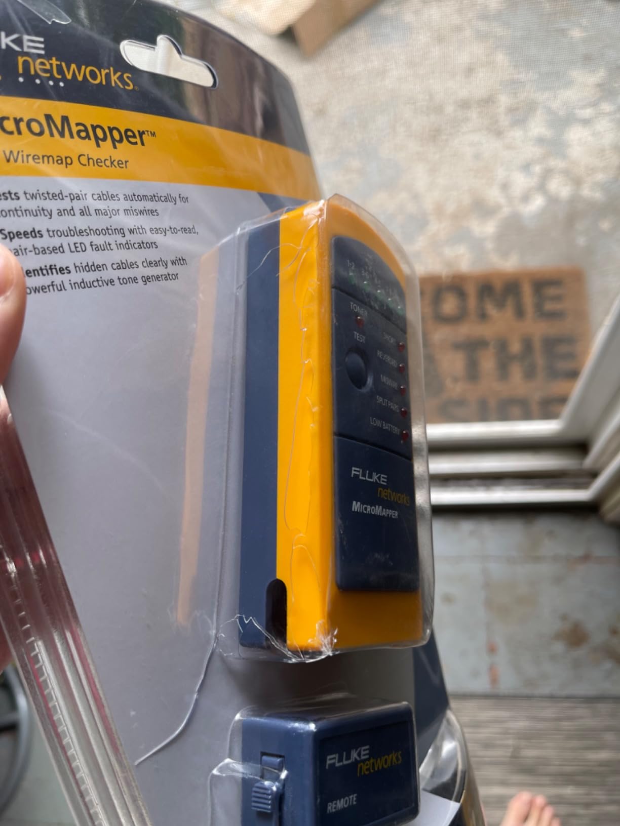 Fluke Networks MT-8200-49A Copper Tester, Grey/Yellow customer photo 2