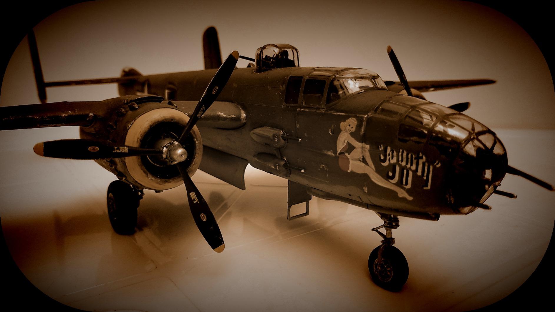 Revell 85-5512 B25J Mitchell 1:48 Scale Model Airplane Building Kit (138 parts, detailed twin-engine bomber) customer photo 1