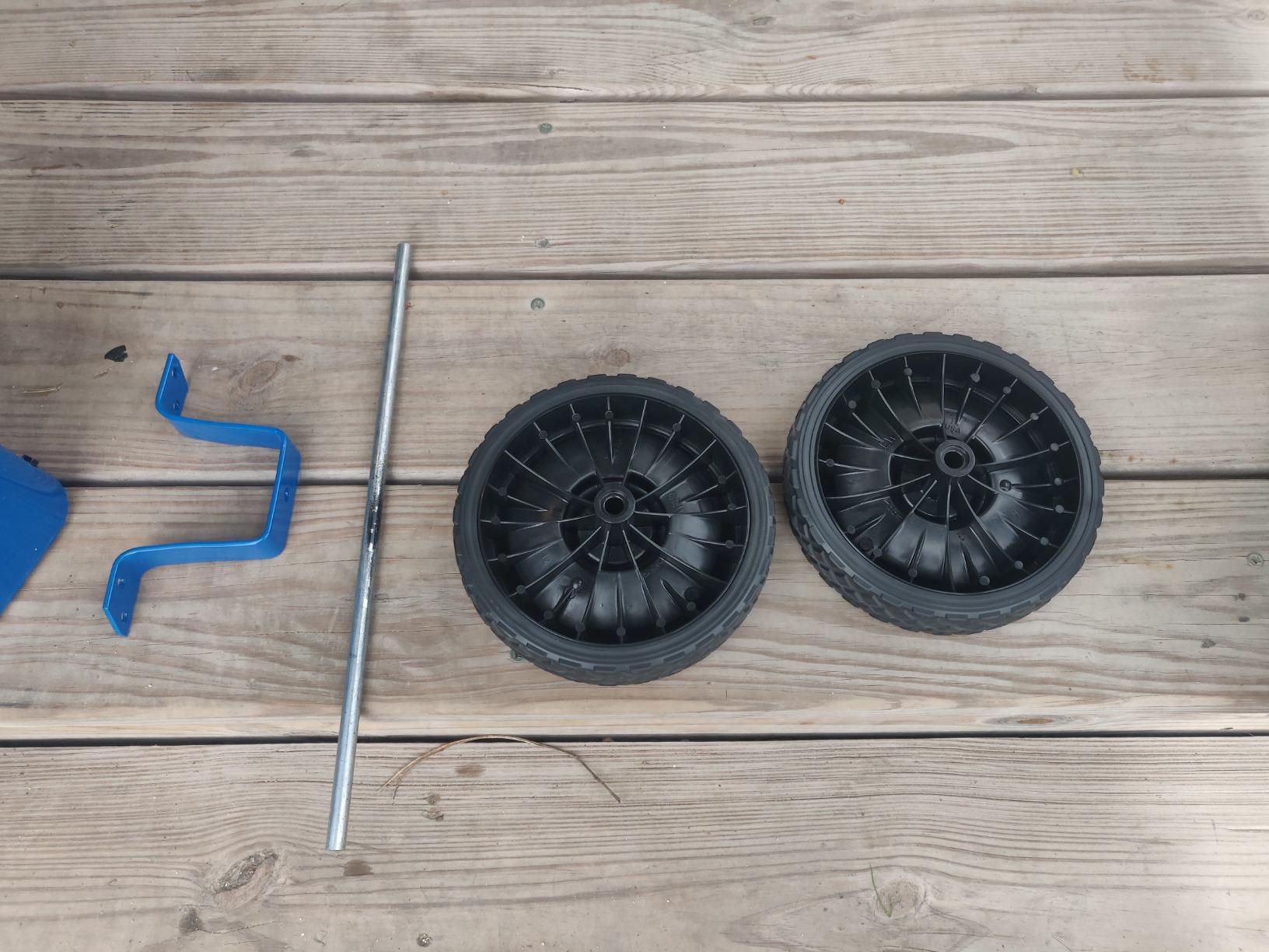 Associated Equipments 6002B 6/12/18/24V 100/80/50/40 Amp 400 Amp Cranking Assist with Wheels customer photo 1