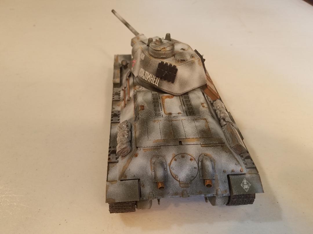 Tamiya 35059 1/35 Russian T34/76 1943 Tank Plastic Model Kit customer photo 2