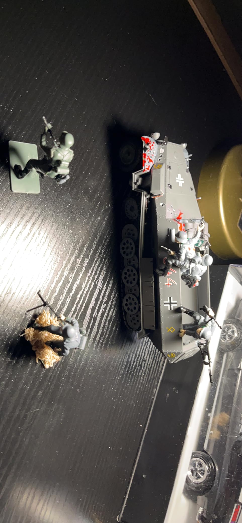 Tamiya 35020 1/35 German Hanomag SDKFZ 251/1 Plastic Model Kit customer photo 1