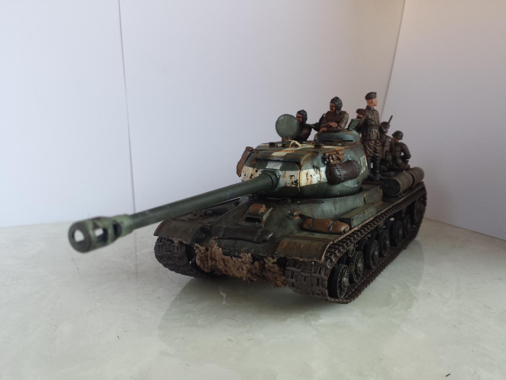 Tamiya Models Russian Heavy Tank JS-2 Model Kit customer photo 1