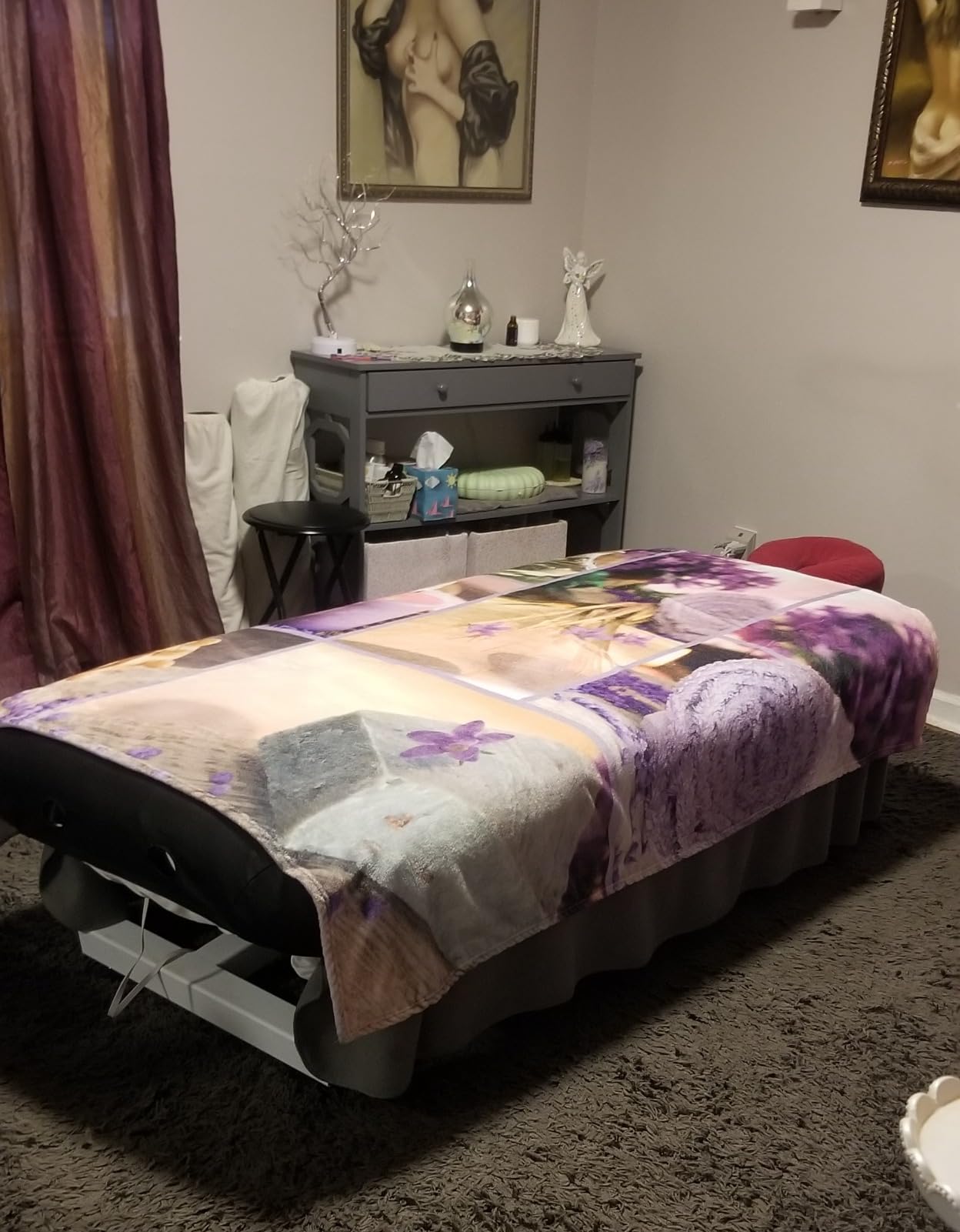 EarthLite Ellora Electric Lift Massage Table, Flat Table Top, Made in USA, 32