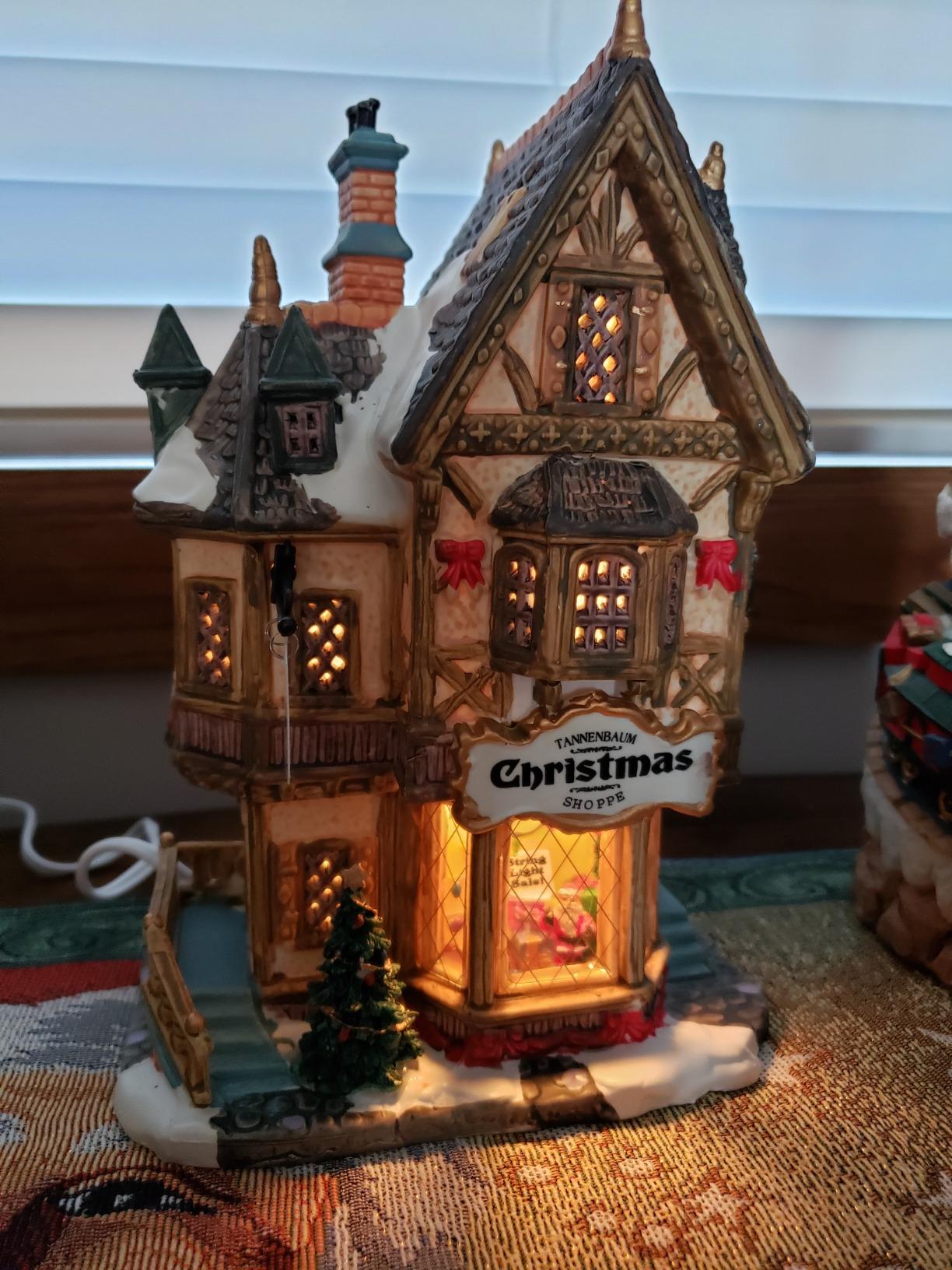 Lemax Christmas Village Tannenbaum Christmas Shoppe Battery Operated Led - 35845 customer photo 1